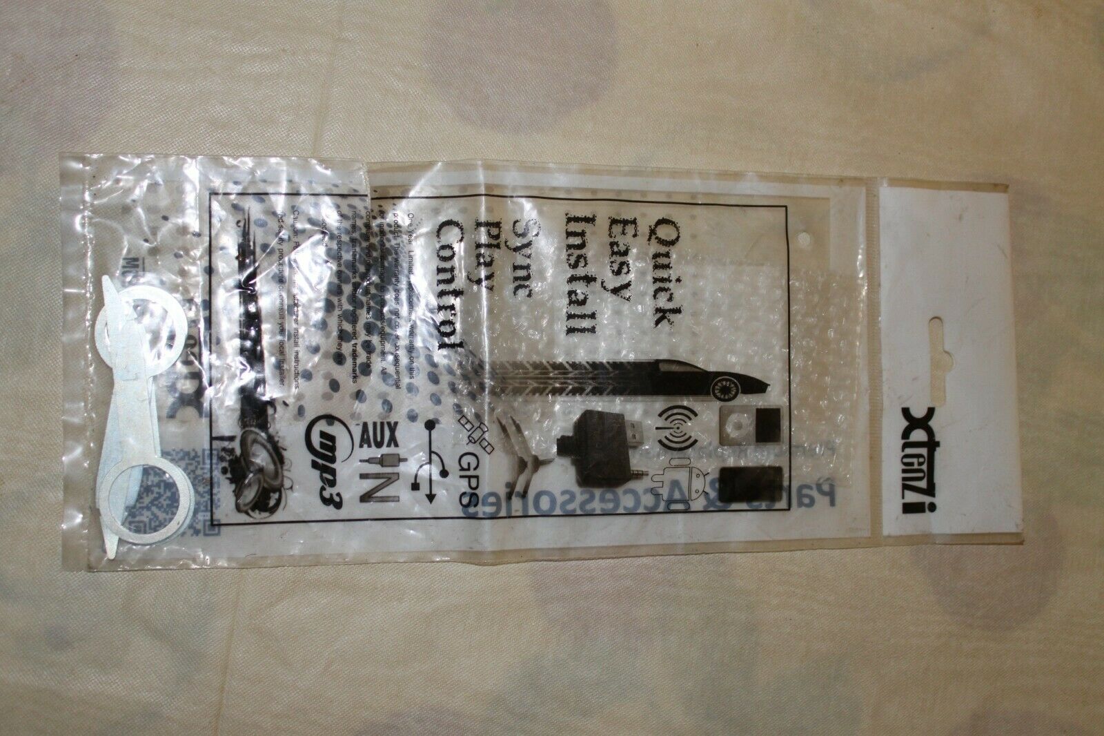 Audiovox AMBR-1501-AVW MediaBridge w/Bluetooth for Select Audi / VW' w BONUS - Fresh Stock Dated February 2026