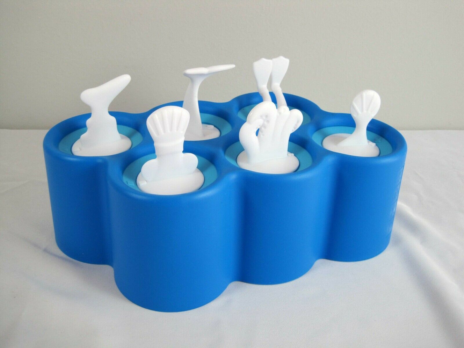 Pre-OWNED Zoku Fish Pop Molds 6 Fish Shaped Popsicle Molds One Tray - Fresh Stock Dated February 2026