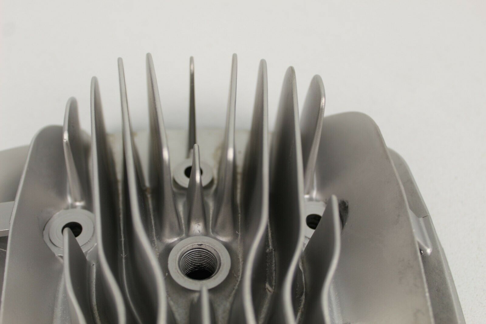 1984 Yamaha IT490 OEM Cylinder Head 26A-11111-00-00 IT 490 83 84 - Fresh Stock Dated February 2026