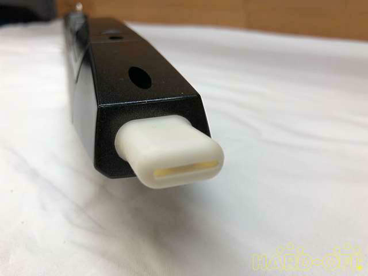 Akai EWI4000S White Wireless Electronic Wind Synthesizer in good condition - Fresh Stock Dated February 2026