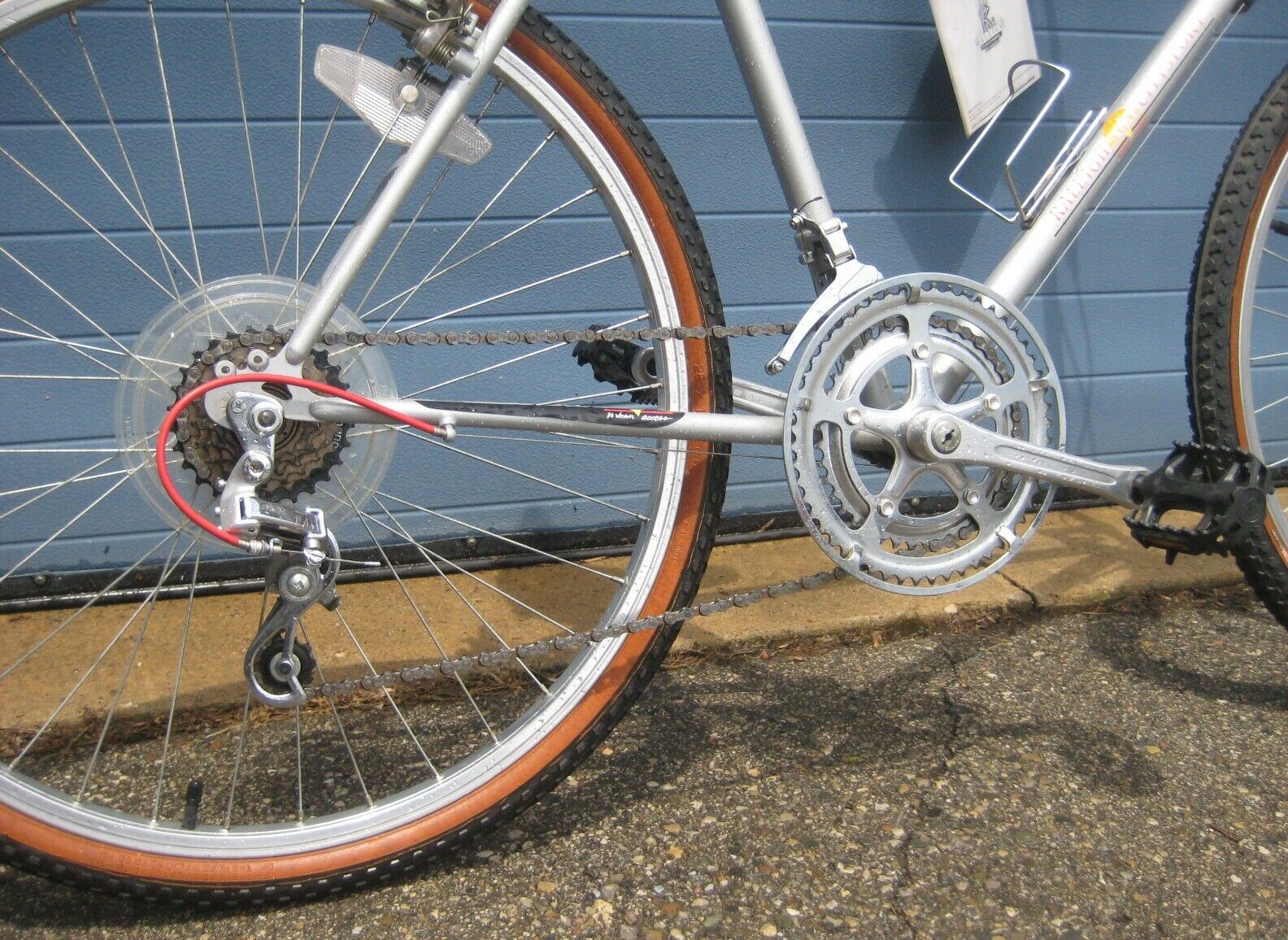 Raleigh Citysport  20 in Mtn City Bike Silver 12 speed - Fresh Stock Dated February 2026