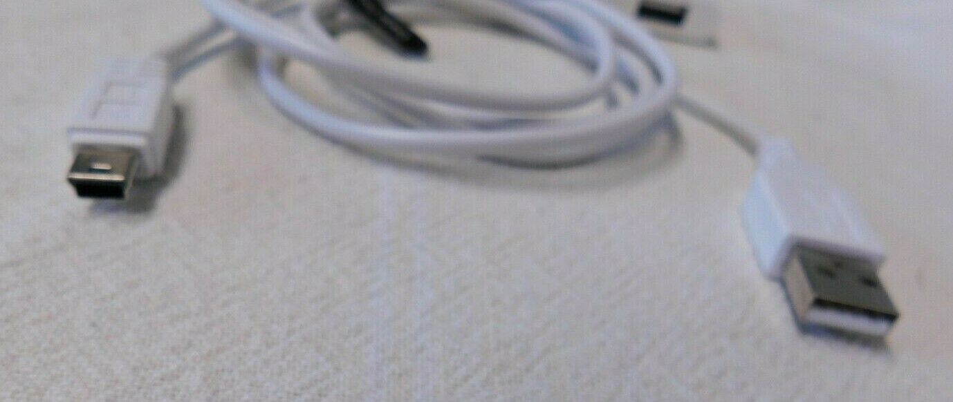 Apple iPad Camera Connection Kit - Fresh Stock Dated February 2026