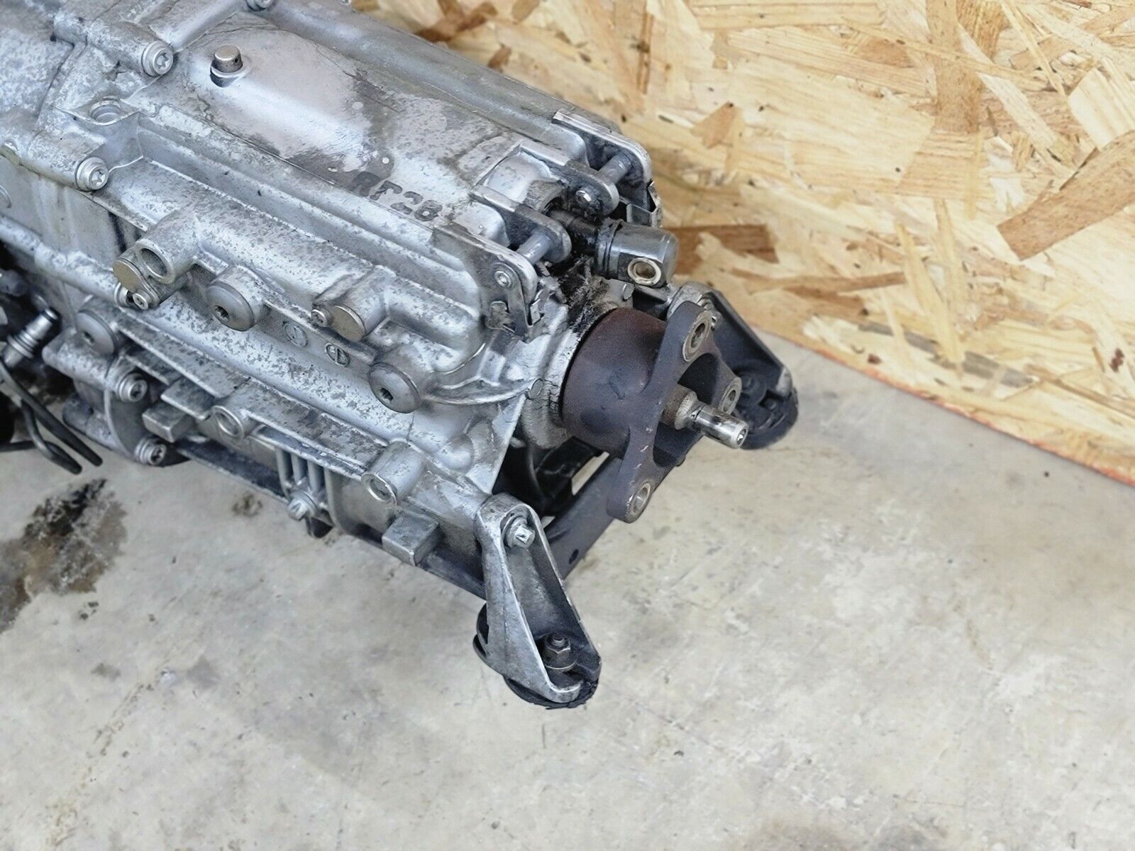 ⭐ 00-06 Bmw E46 ZF 6 Speed Manual Transmission Gear Box Assembly GS6 Oem - Fresh Stock Dated February 2026