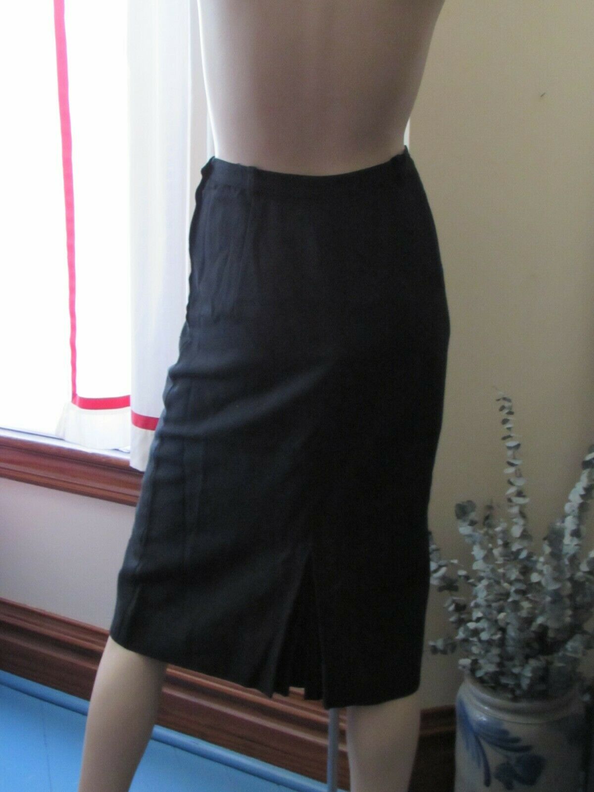 1950s ViNTAGE BLACK SLIM WIGGLE SKIRT LINEN-LOOK Front & Back Kick Pleats Size S - Fresh Stock Dated February 2026