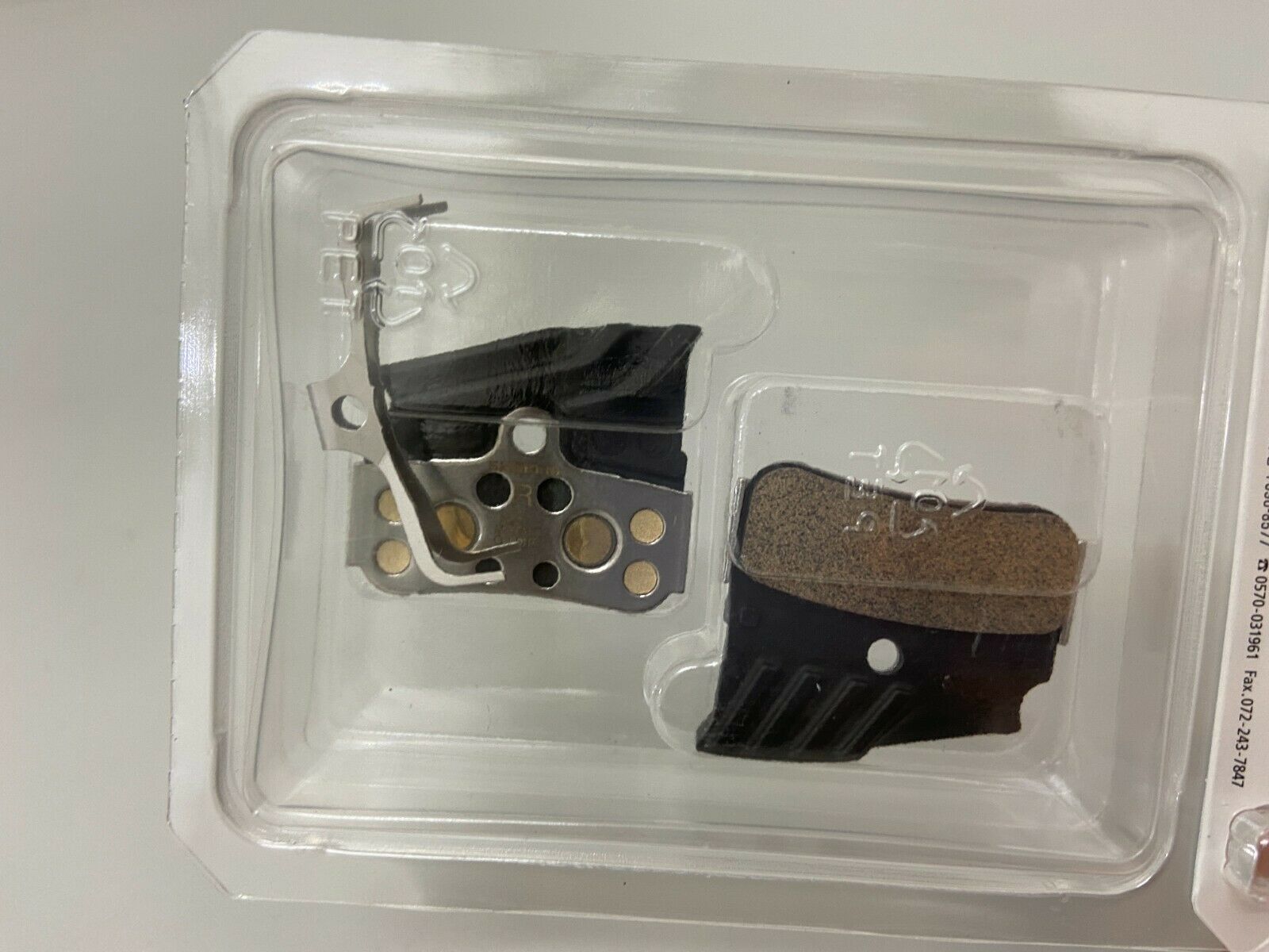 Shimano XTR N04C Metal Disc Brake Pads (XTR M9100, DEORE XT M8100, SLX M7100) - Fresh Stock Dated February 2026