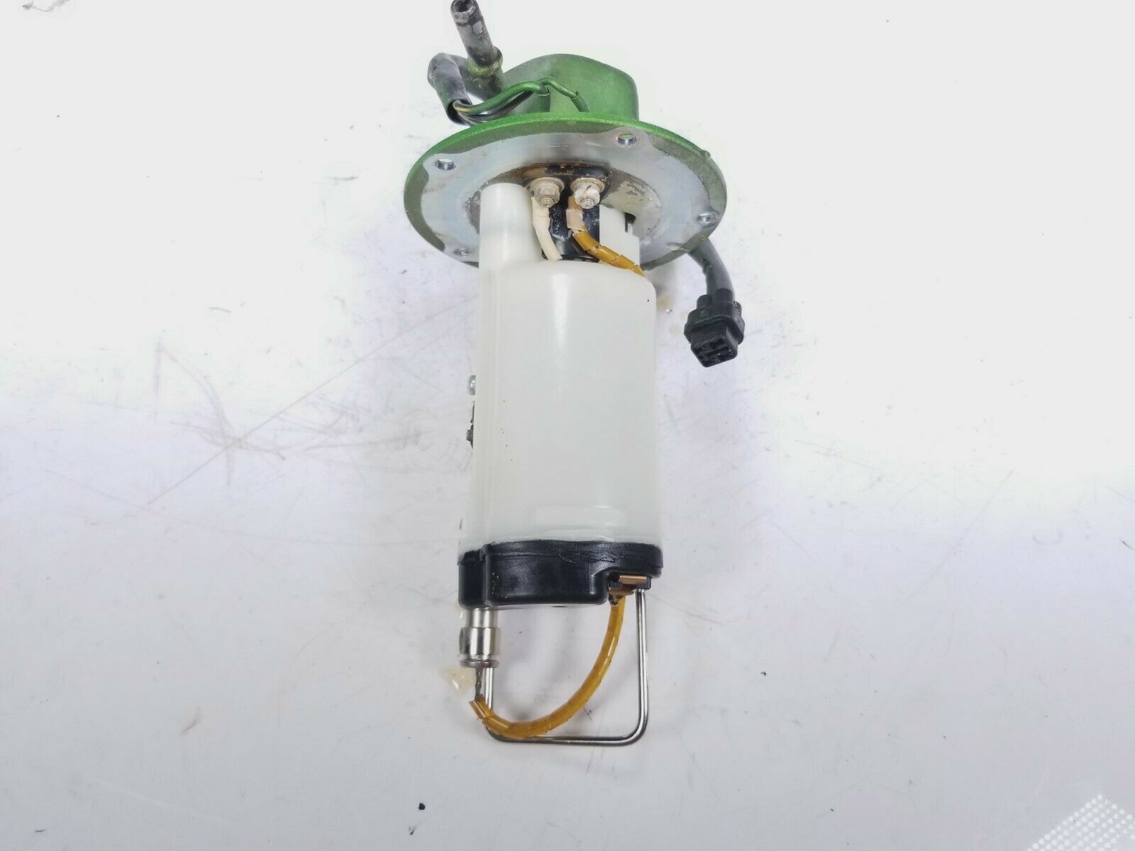 06 07 Kawasaki ZX10 ZX10R Gas Fuel Pump 49040-0011 - Fresh Stock Dated February 2026