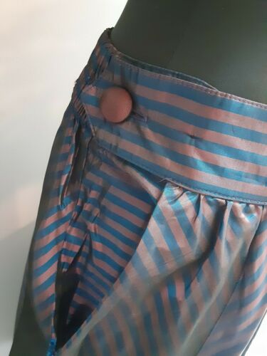 Retro Vintage Swing SZ M/L Taffeta Type Skirt w/Pockets Made in Canada - Fresh Stock Dated February 2026