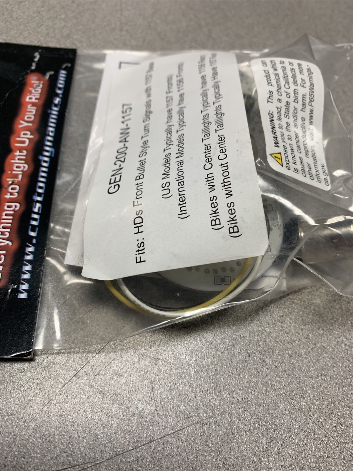 Front Dynamic Ringz™ LED Turn Signal Insert 2040-1077 - Fresh Stock Dated February 2026