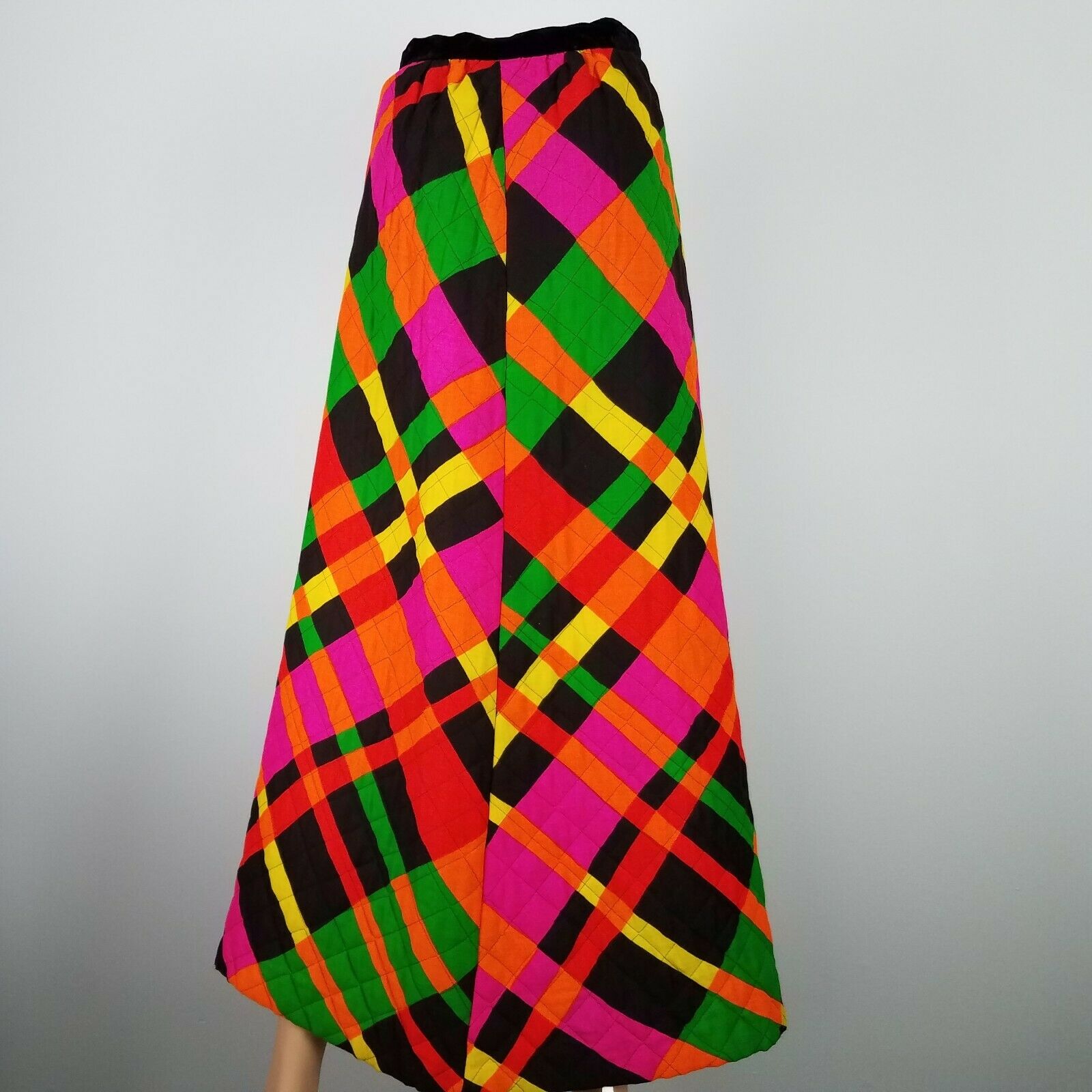 60's Quilted Button Up Skirt New Issues a Division of Jonathan Logan XXS Size 00 - Fresh Stock Dated February 2026