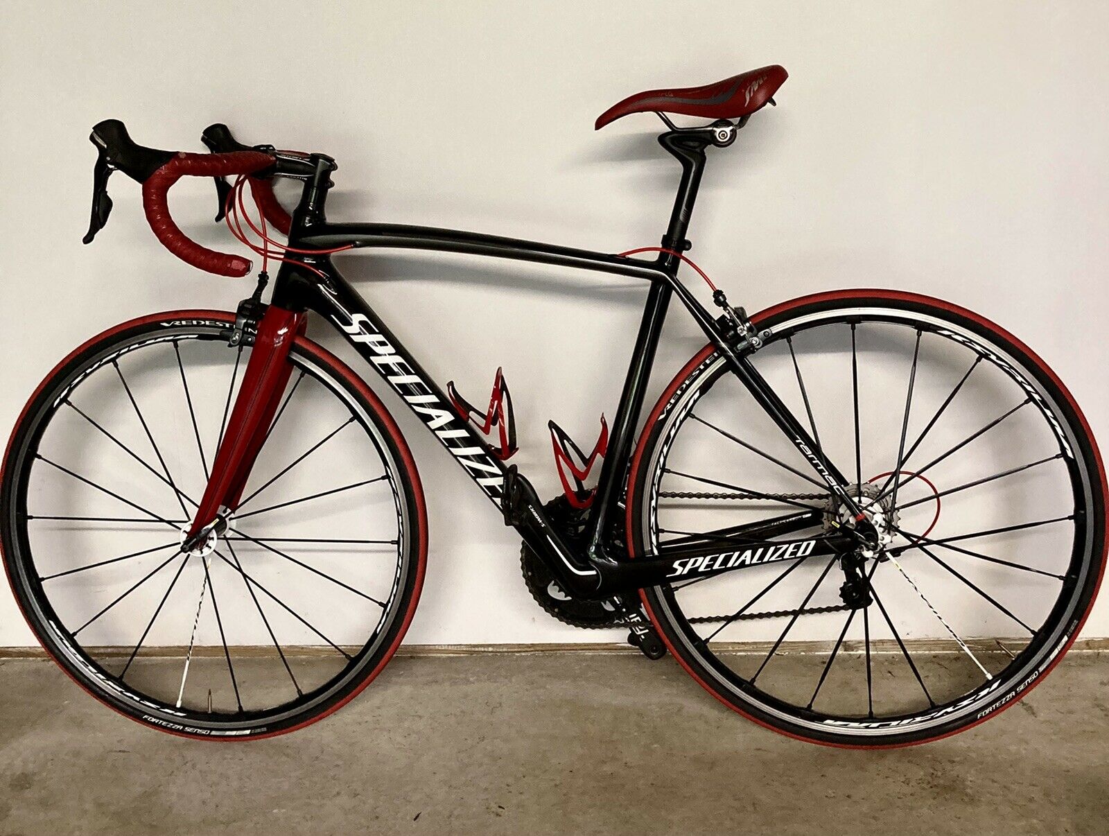 Specialized Tarmac Expert 54cm- Tons of Upgrades - SWorks - Ultegra- Full Carbon - Fresh Stock Dated February 2026