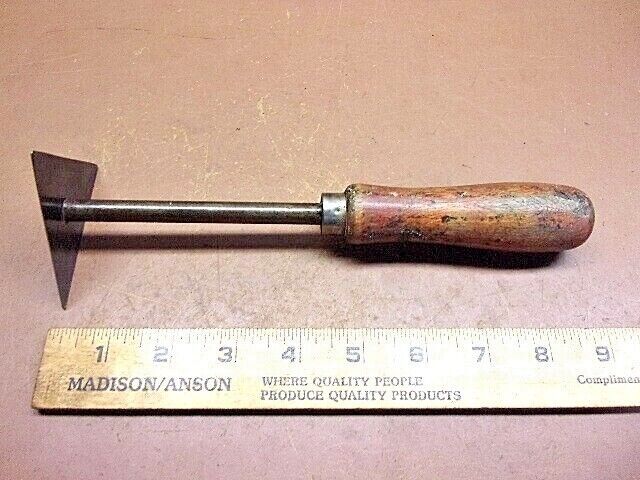 Vintage Wood Handled Triangular Paint/Furniture Scraper Tool 8 3/4