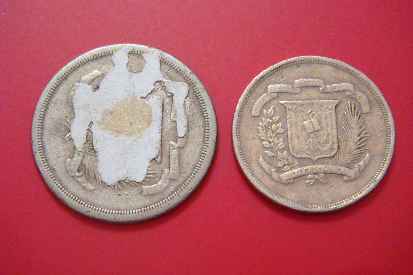 DOMINICAN REPUBLIC 5 CENTAVOS , 25 CENTAVOS 1980 Juan Pablo Duarte - Fresh Stock Dated December 2025