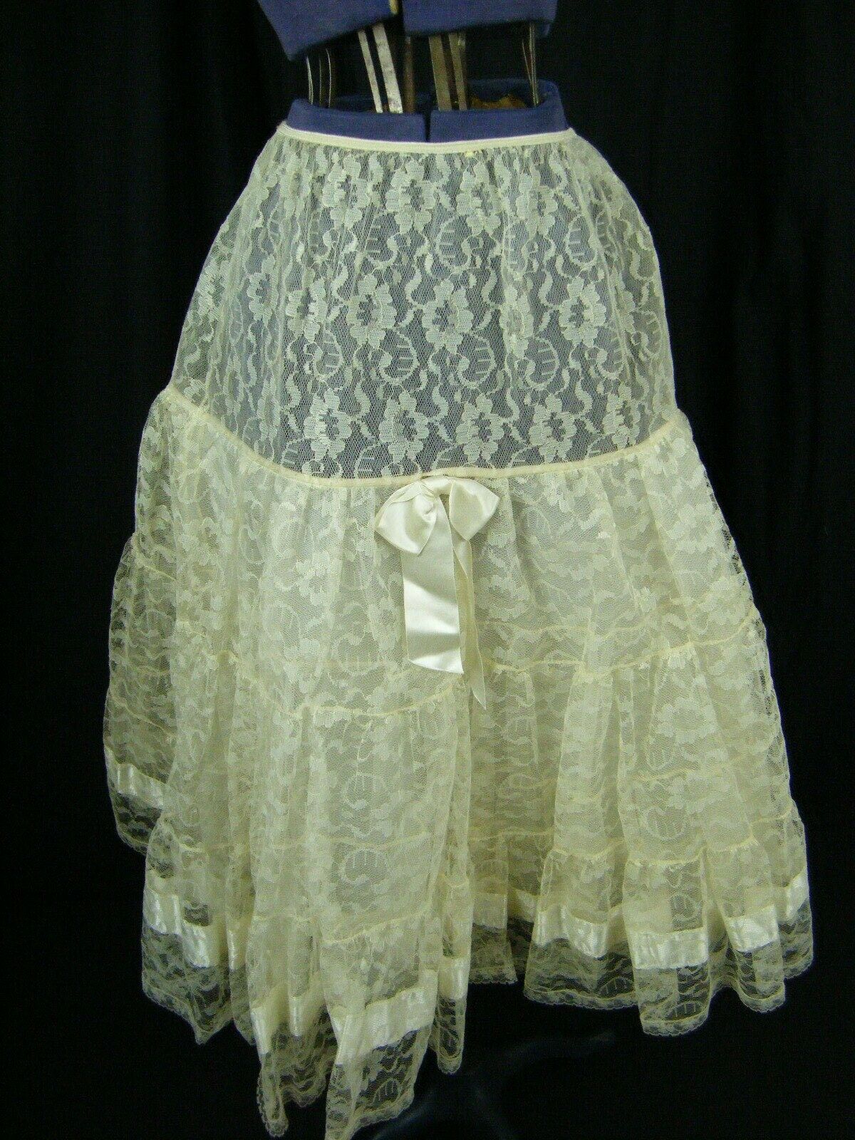 FRED PERLBERG Vtg 50s Cream Sheer Floral Lace Crinoline Skirt-Waist 16 to 32