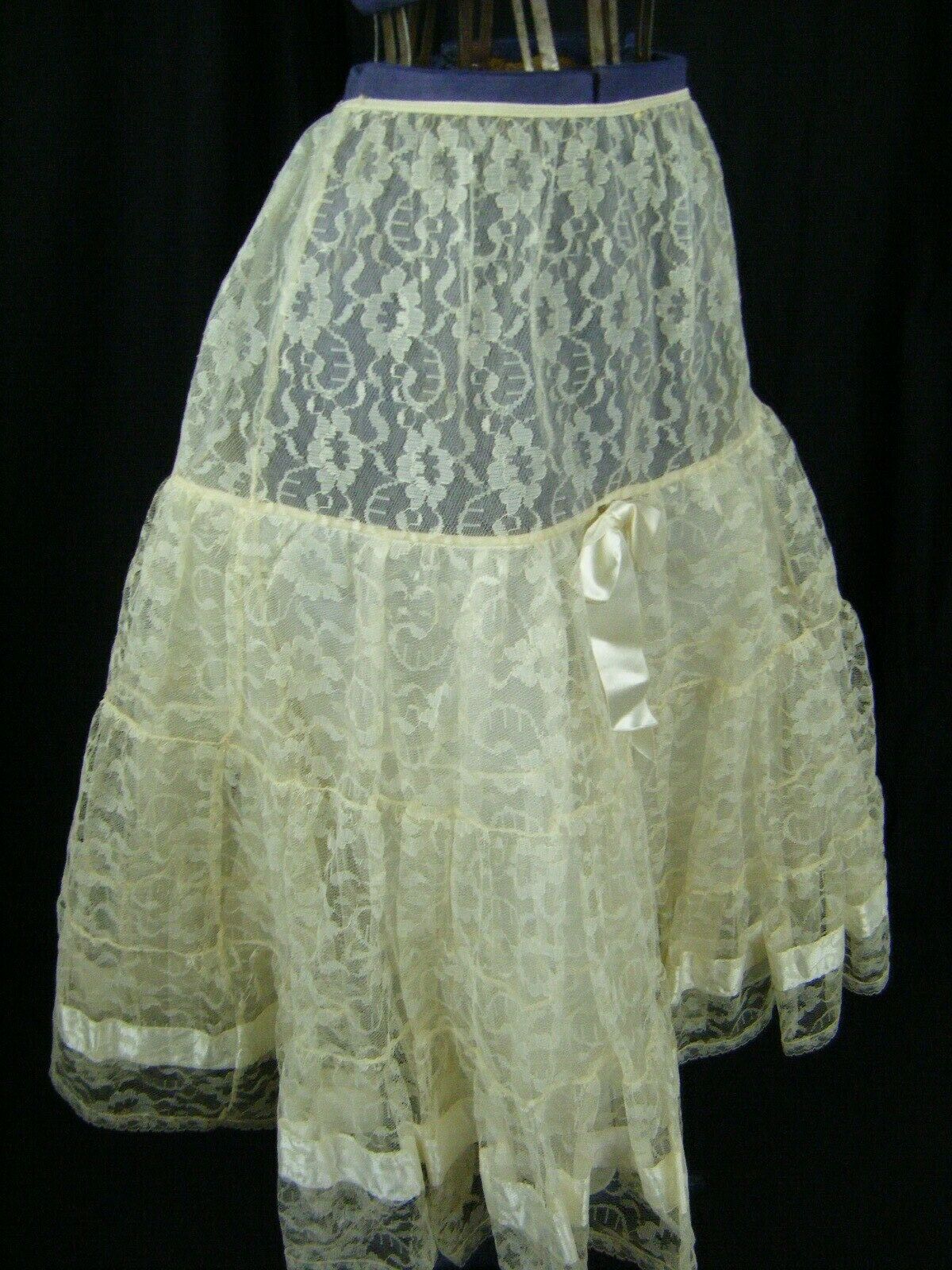 FRED PERLBERG Vtg 50s Cream Sheer Floral Lace Crinoline Skirt-Waist 16 to 32