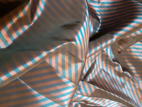 Retro Vintage Swing SZ M/L Taffeta Type Skirt w/Pockets Made in Canada - Fresh Stock Dated February 2026