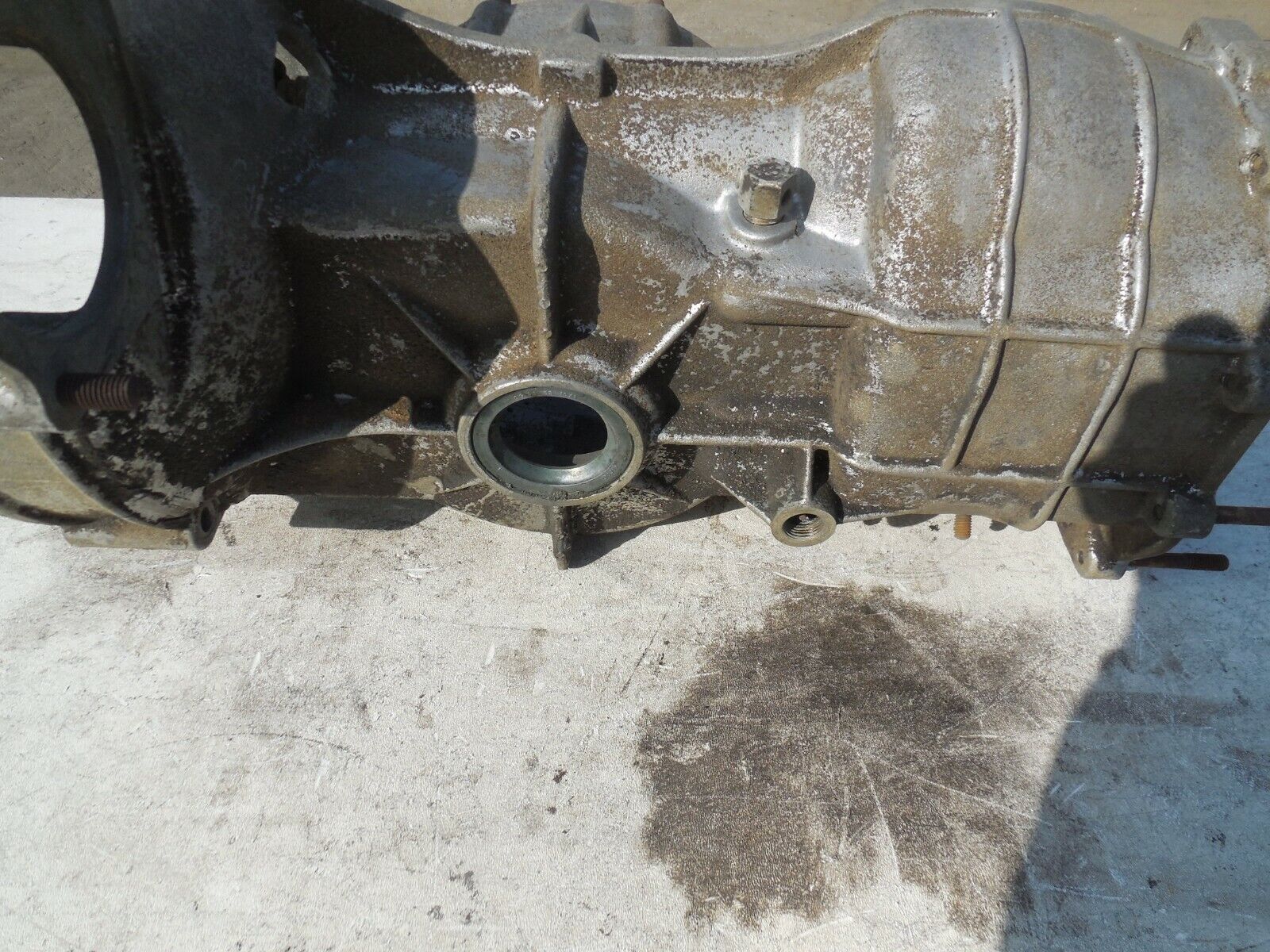 PORSCHE 901 911 S TRANSMISSION CASE GEAR BOX 901/02 1967 911S 105021 SWB - Fresh Stock Dated February 2026