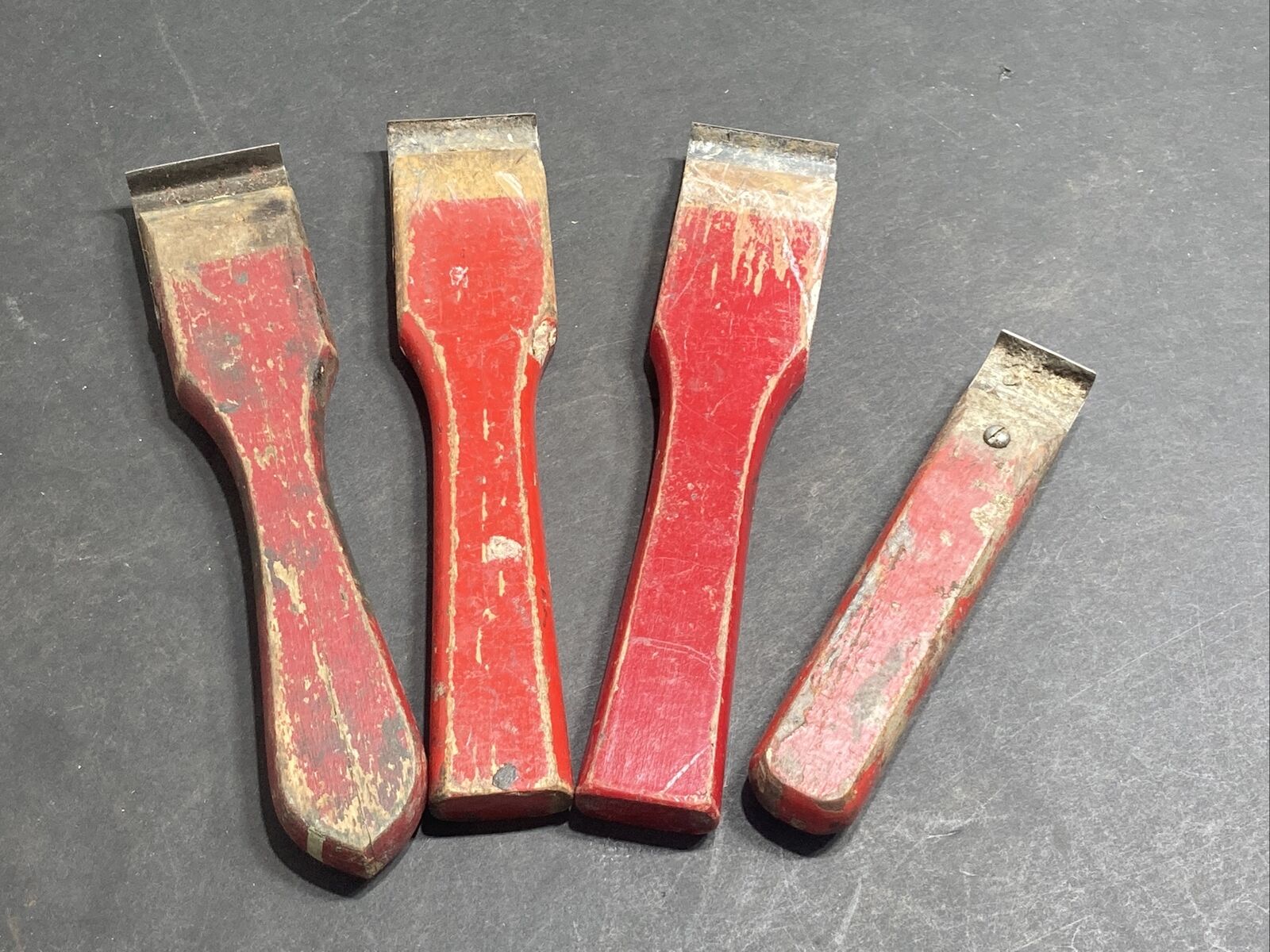 VINTAGE RED DEVIL PAINT SCRAPER LOT - Fresh Stock Dated February 2026