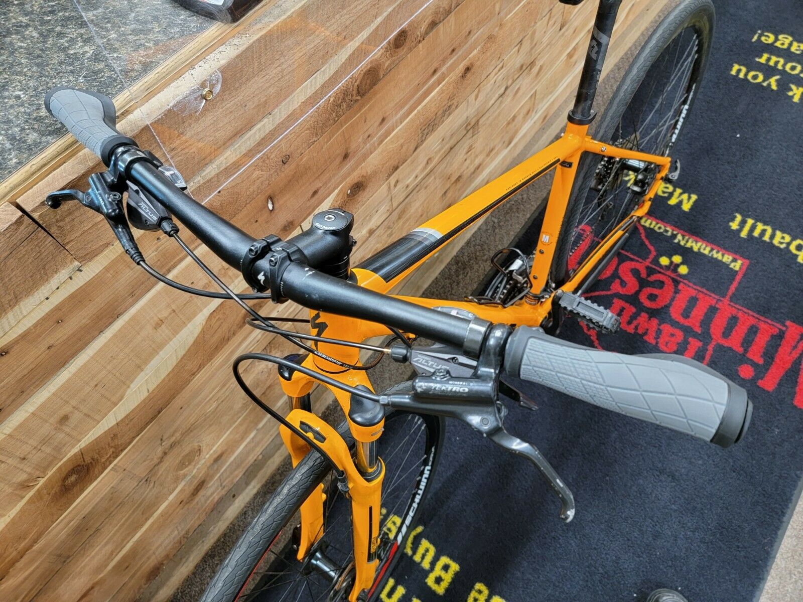 2016 Specialized Crosstrail Sport Disc Bike Sz Medium - Fresh Stock Dated December 2025