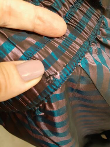 Retro Vintage Swing SZ M/L Taffeta Type Skirt w/Pockets Made in Canada - Fresh Stock Dated February 2026
