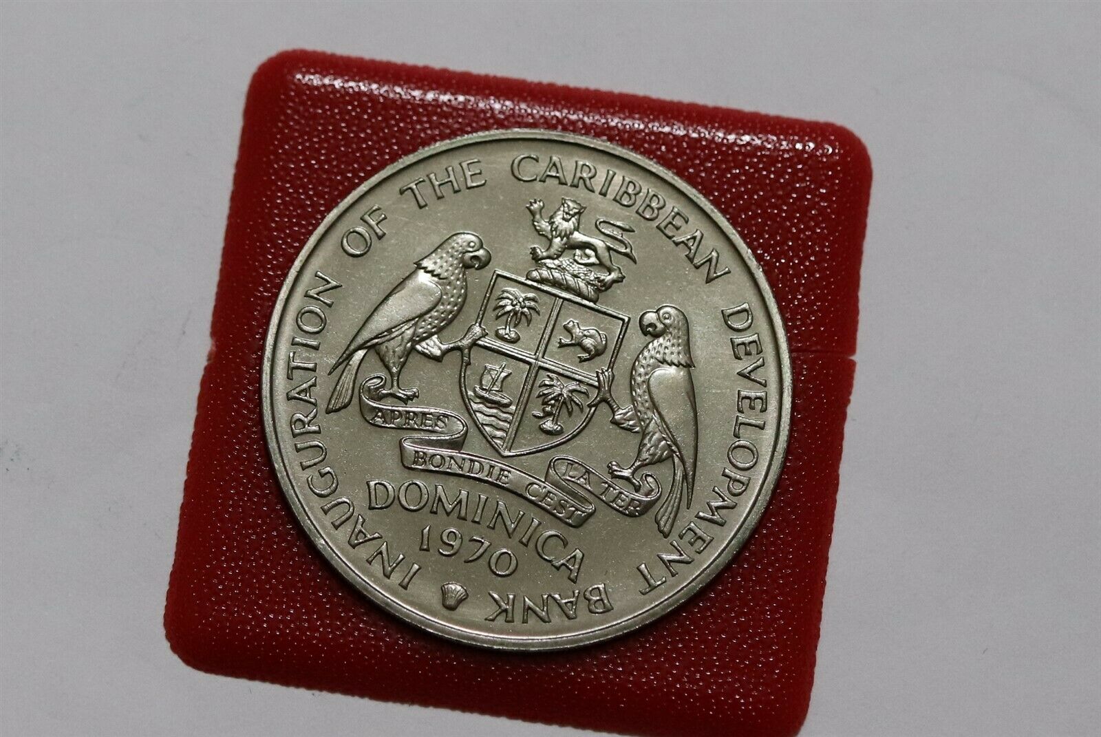 DOMINICA 4 DOLLARS 1970 FAO WITH COA B36 #Z2158 - Fresh Stock Dated December 2025