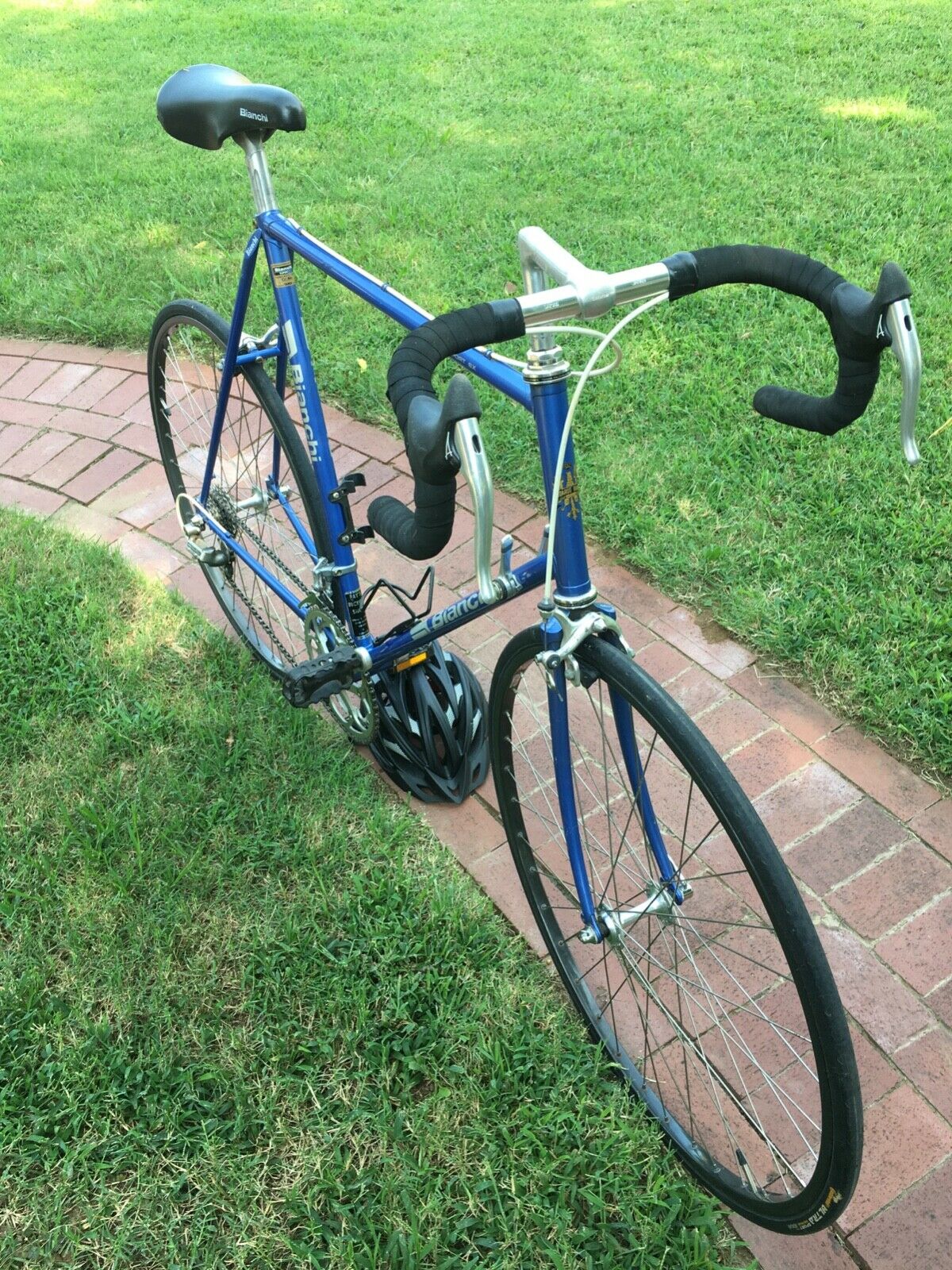 *Vintage Bianchi Sport SS Road Racing Bike, Excellent Metalic Blue Condition! - Fresh Stock Dated February 2026