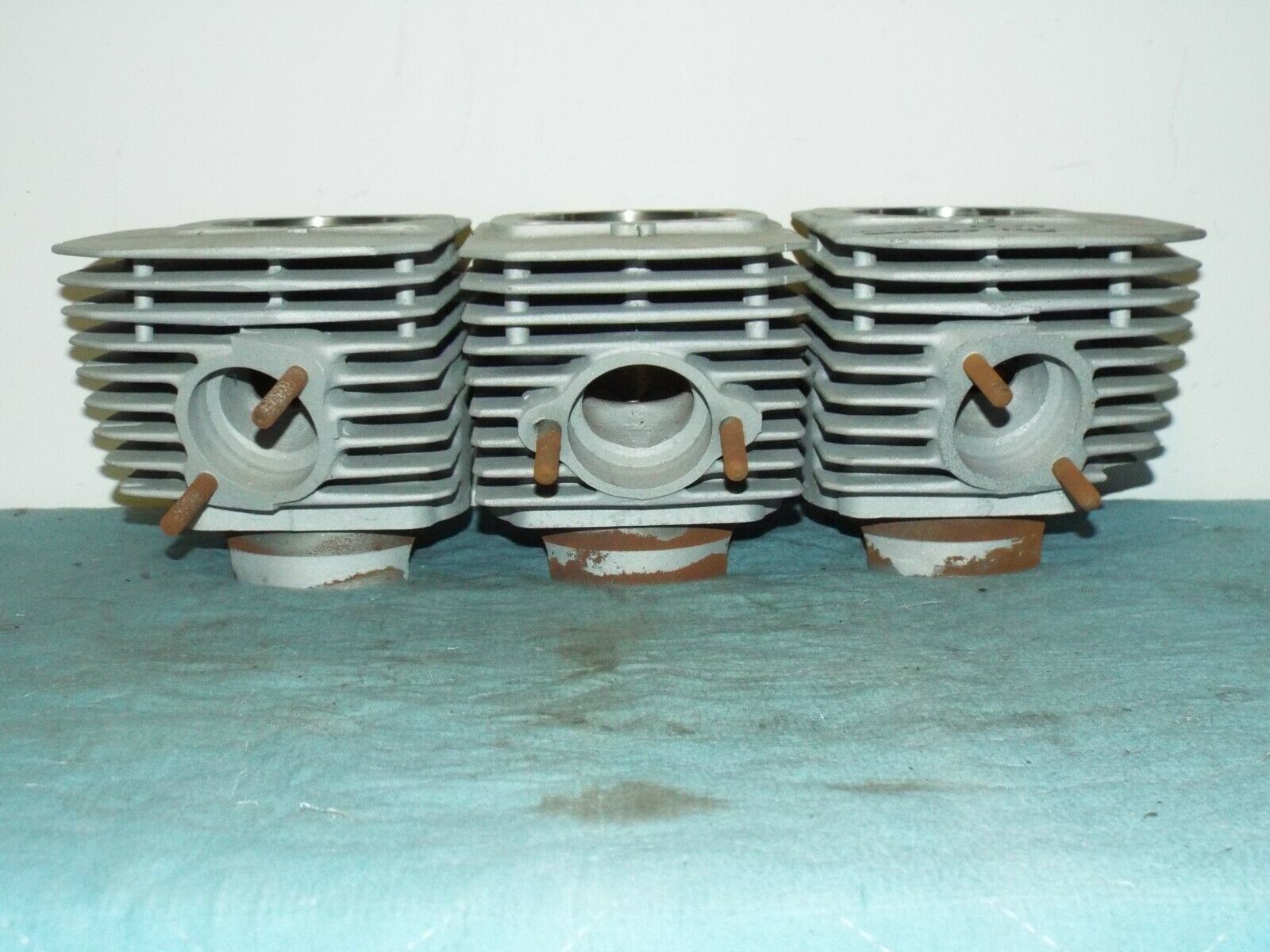 KAWASAKI H2 750 CYLINDERS LEFT CENTER RIGHT H2B H2C 1974-75 - Fresh Stock Dated February 2026