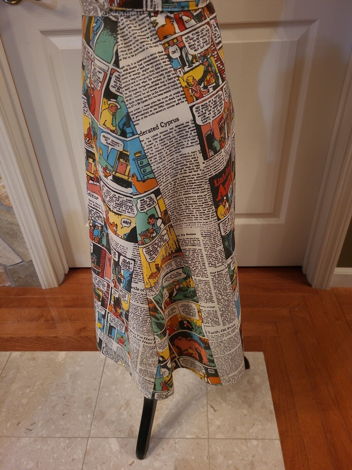 Vintage Little Orphan Annie Comic strip skirt Katasha's Unusuals Wrap Skirt M - Fresh Stock Dated March 2026