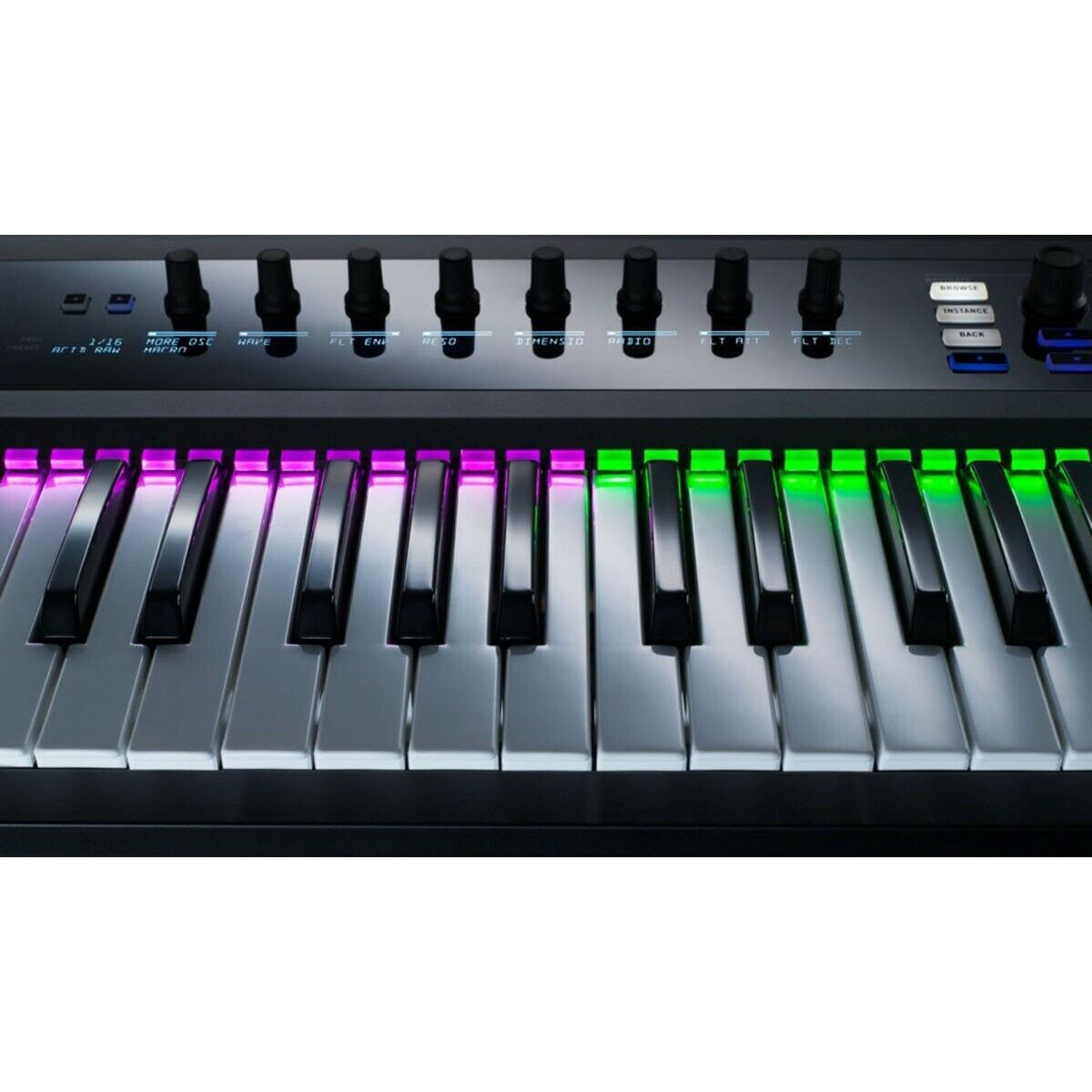 komplete kontrol S25 ( Used A Couple Of Times ) Excellent Condition - Fresh Stock Dated February 2026