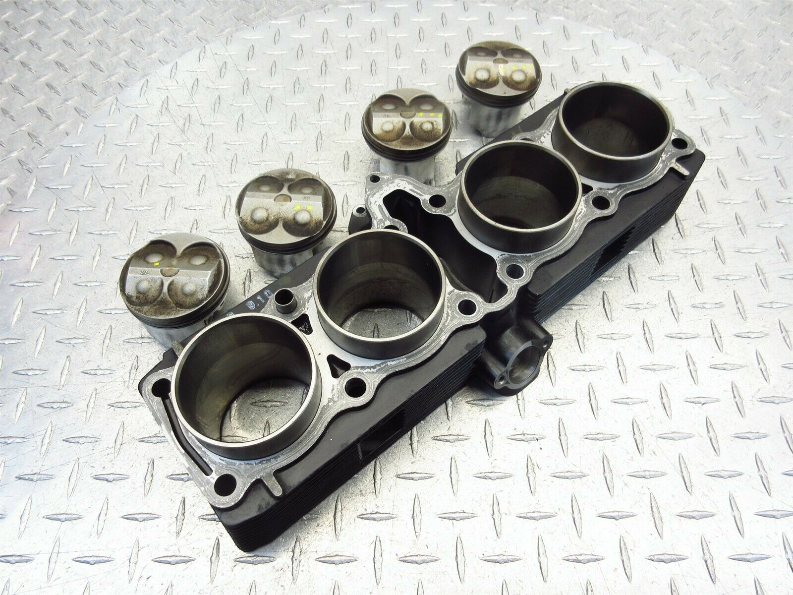 1992 88-97 Suzuki Katana 750 GSX750F Cylinder Barrel Piston Engine Motor OEM - Fresh Stock Dated February 2026