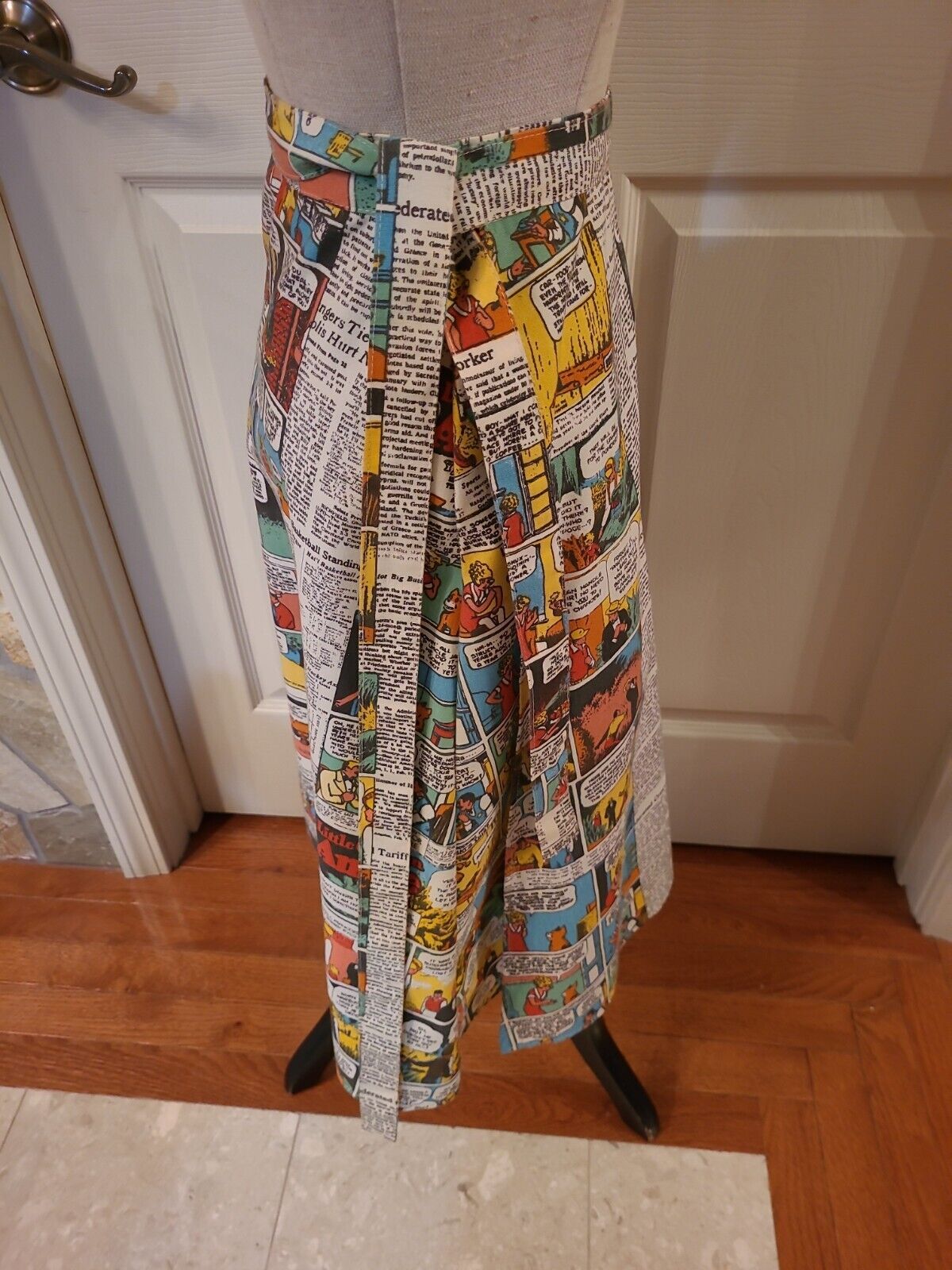 Vintage Little Orphan Annie Comic strip skirt Katasha's Unusuals Wrap Skirt M - Fresh Stock Dated March 2026