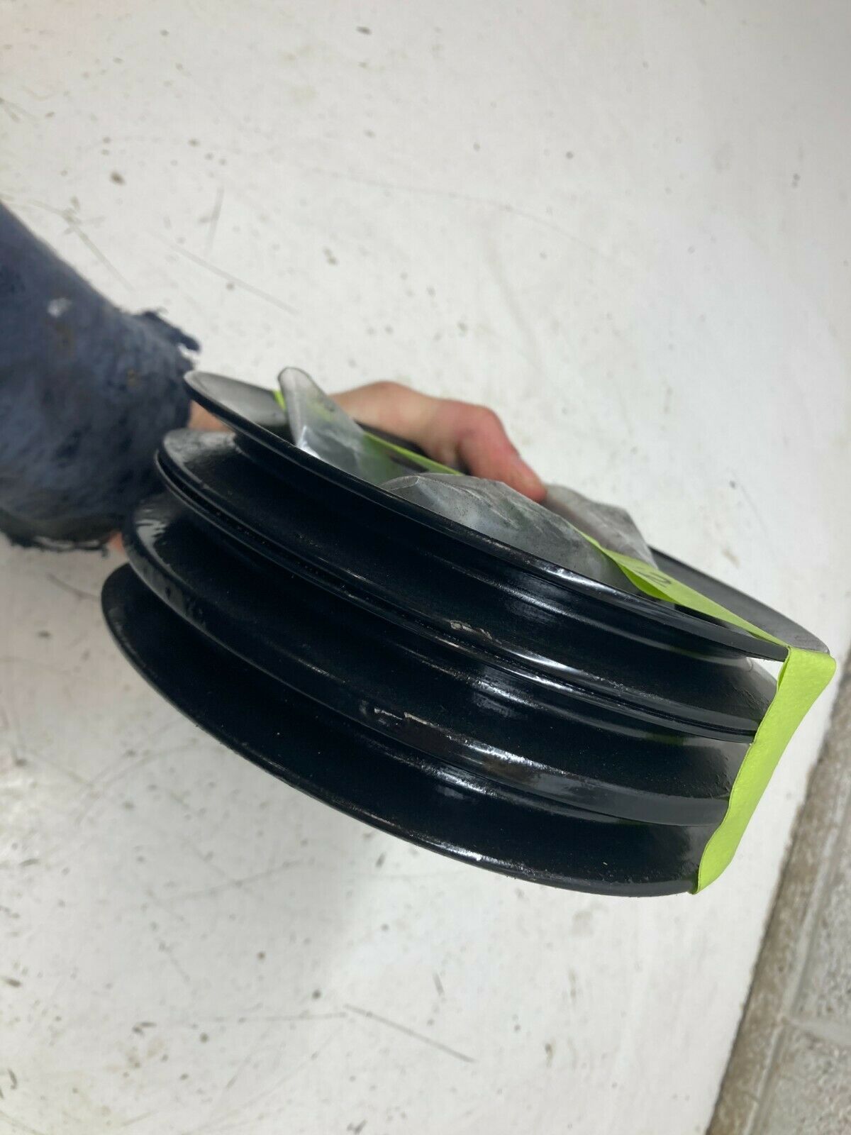 Y2  33863 3858533 Mercruiser & Volvo Harmonic Balancer Damper Pulley GM 4.3-5.7 - Fresh Stock Dated February 2026