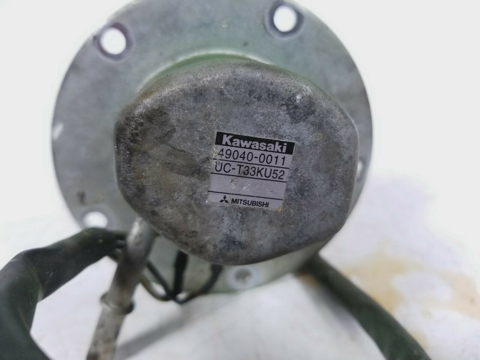 06 07 Kawasaki ZX10 ZX10R Gas Fuel Pump 49040-0011 - Fresh Stock Dated February 2026