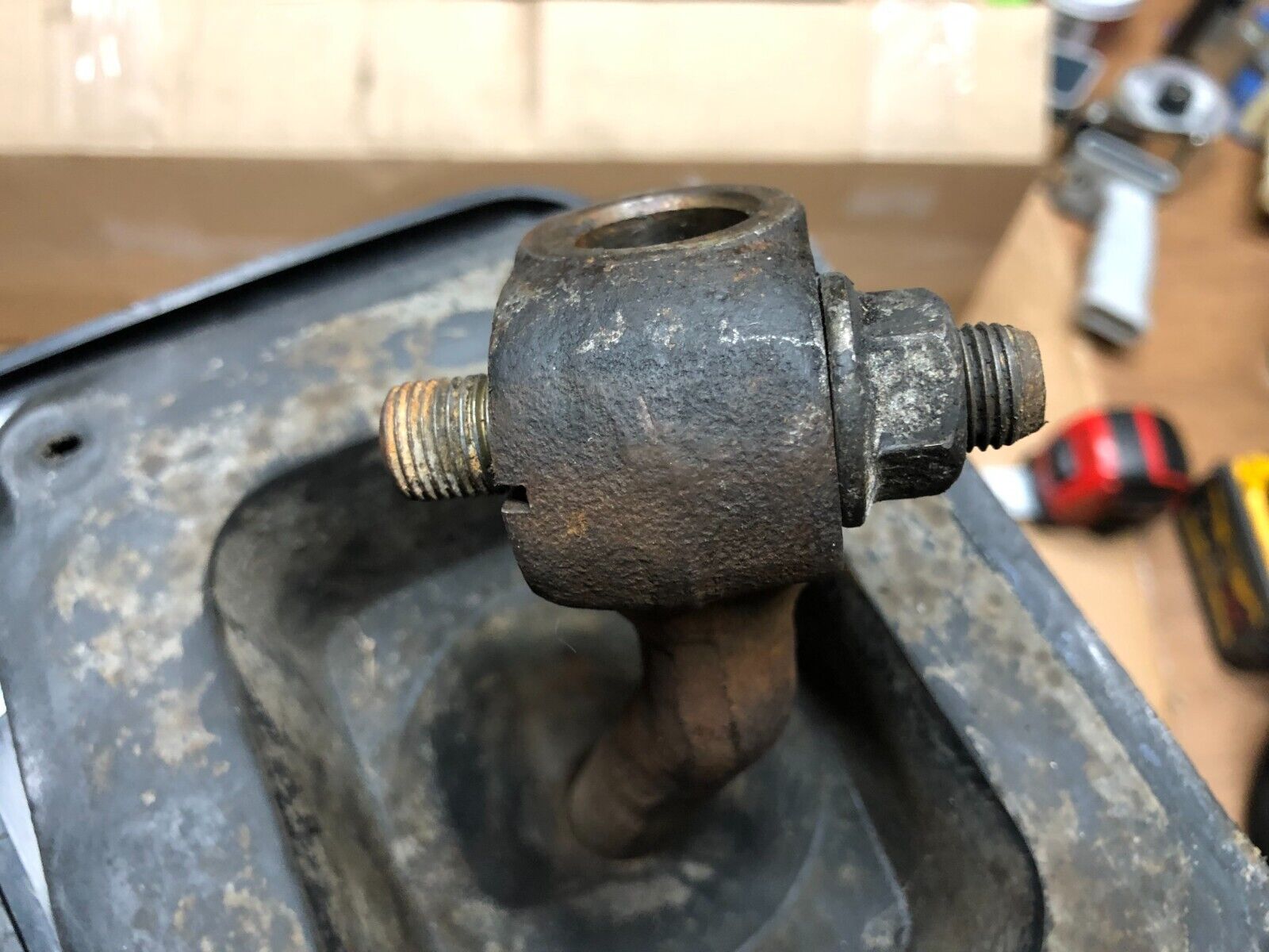 88-96 Ford F-150 5 Speed M5R2 M5OD-R2  SHIFT SHIFTER HANDLE Assembly 2WD 4x4 - Fresh Stock Dated February 2026