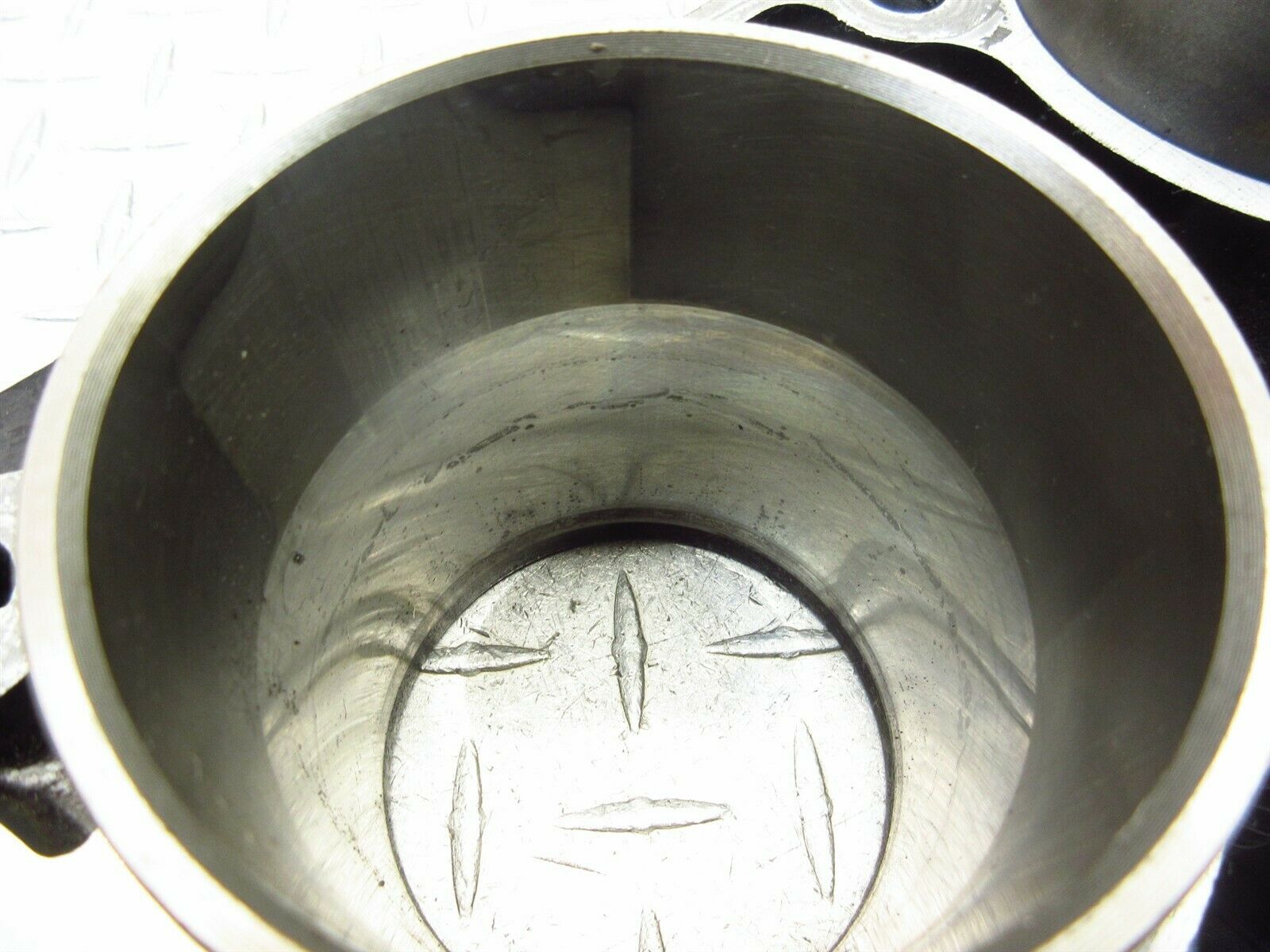 1992 88-97 Suzuki Katana 750 GSX750F Cylinder Barrel Piston Engine Motor OEM - Fresh Stock Dated February 2026