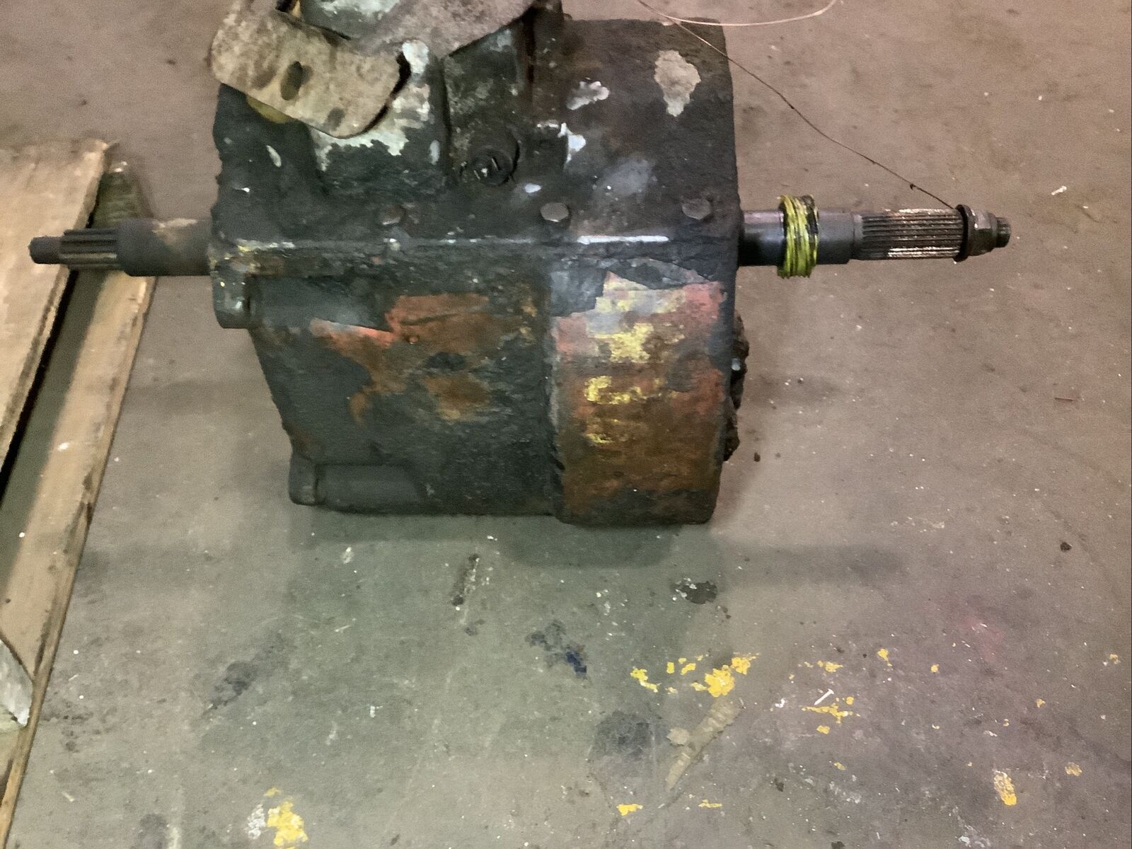 1967-1973 FORD F-SERIES TRUCK 4WD NP435 MANUAL 4 SPEED TRANSMISSION WITH SHIFTER - Fresh Stock Dated February 2026