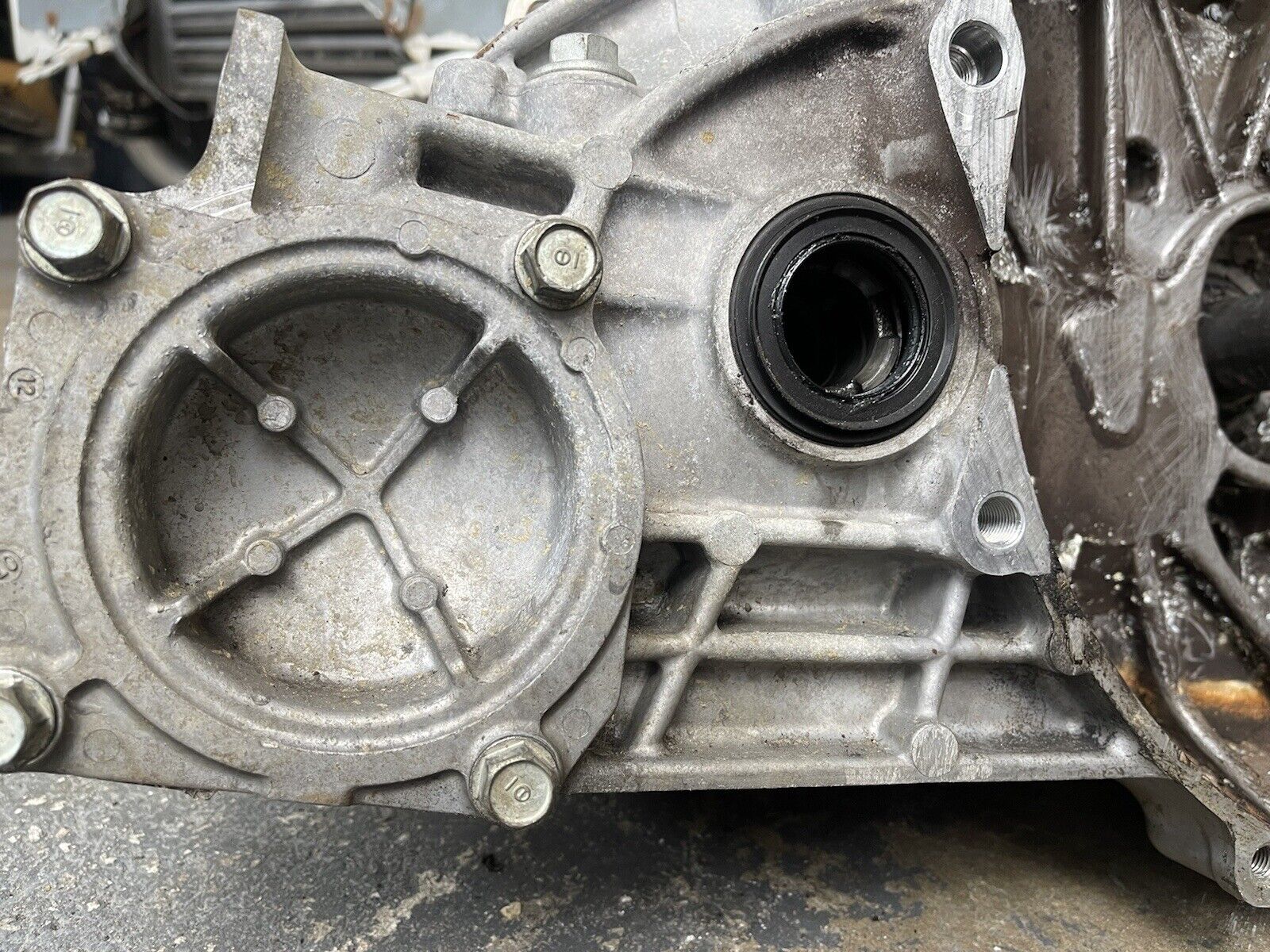 JDM 02 03 04 05 06 HONDA K24a8 AWD W/O TRANSFER CASE 5 SPD MANUAL TRANSMISSION - Fresh Stock Dated February 2026