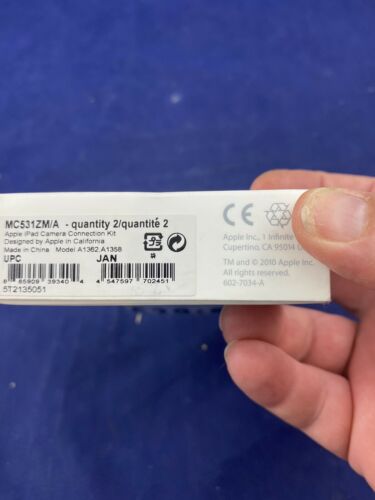 Apple - iPad Camera Connection Kit - Fresh Stock Dated February 2026