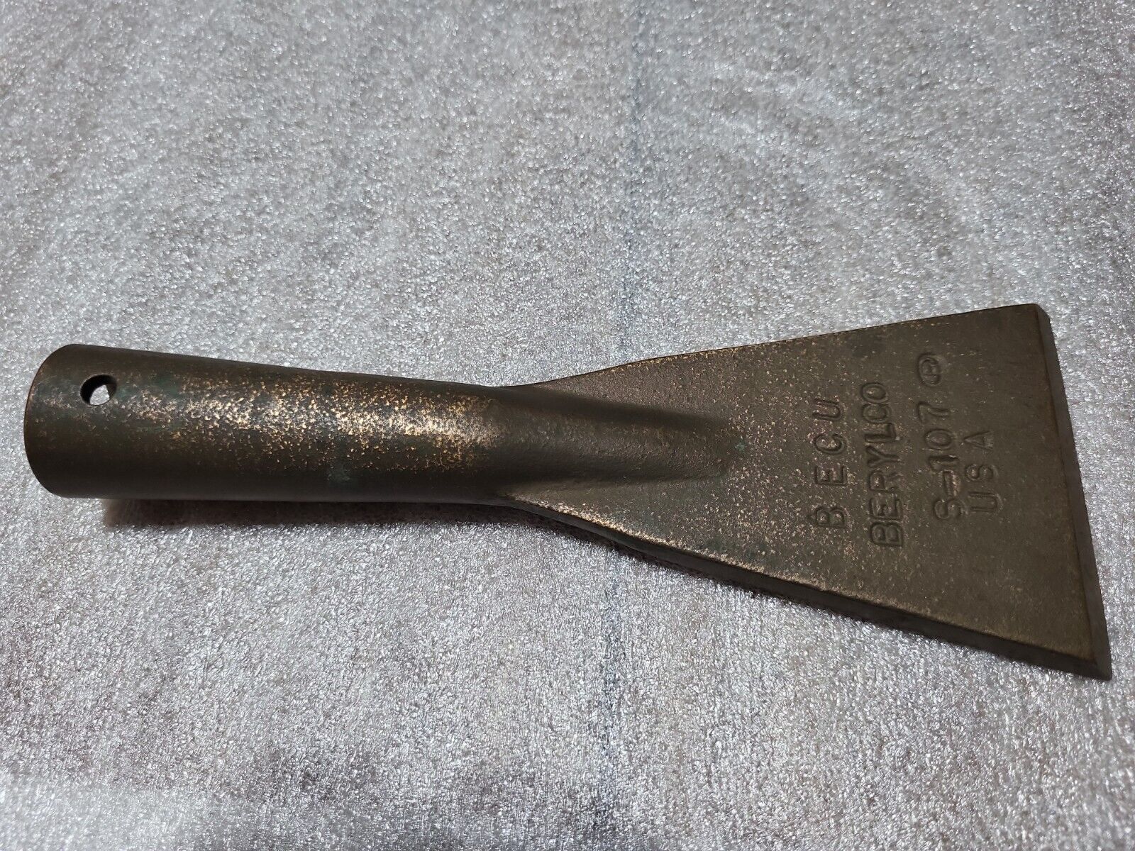S-107 BERYLCO Non-Sparking Scraper.   Beryllium.  USA - Fresh Stock Dated February 2026