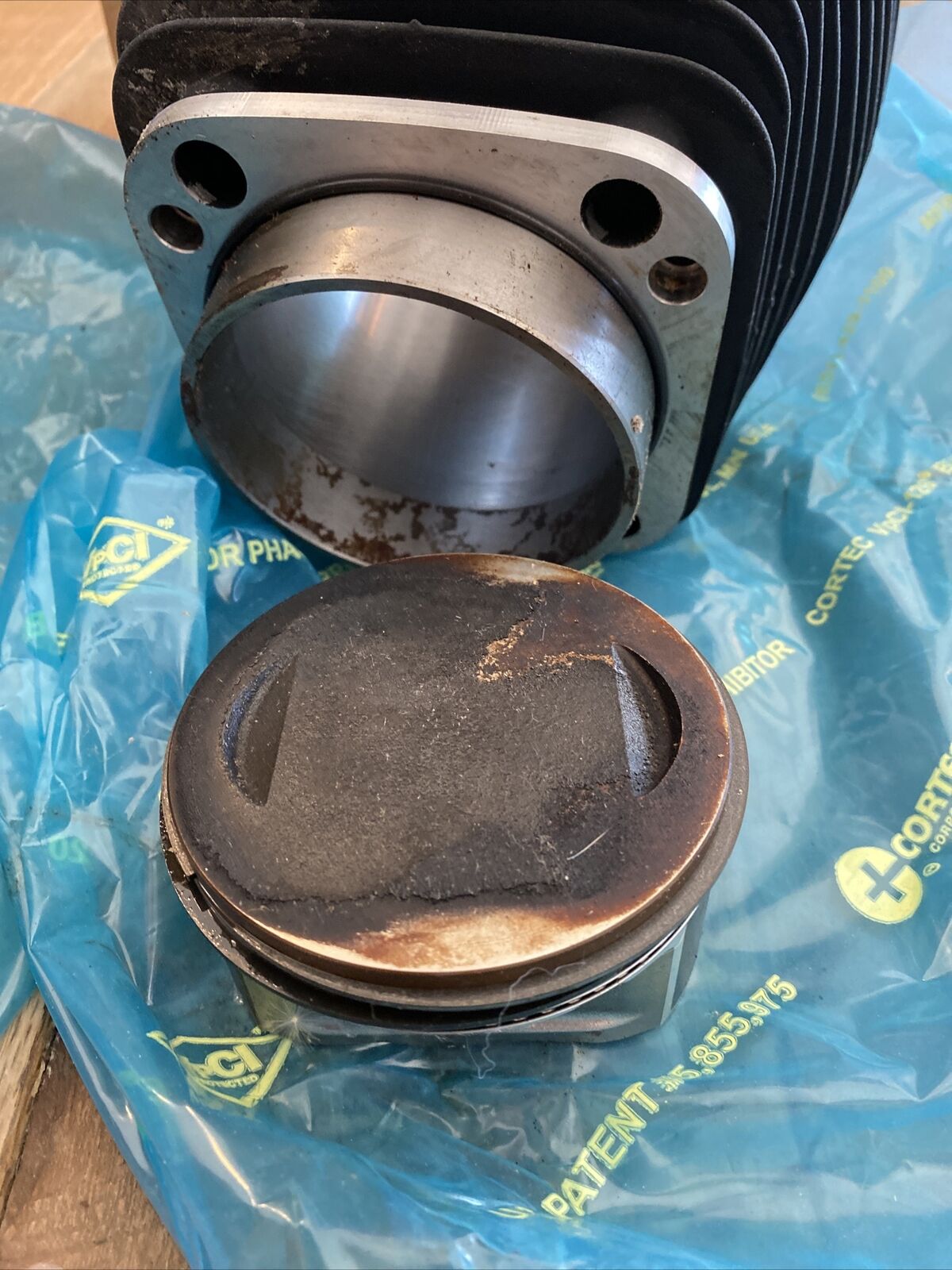 Harley Davidson  Cylinders / Jugs 16593-99 / 1659-99 W/ PISTONS - Fresh Stock Dated February 2026