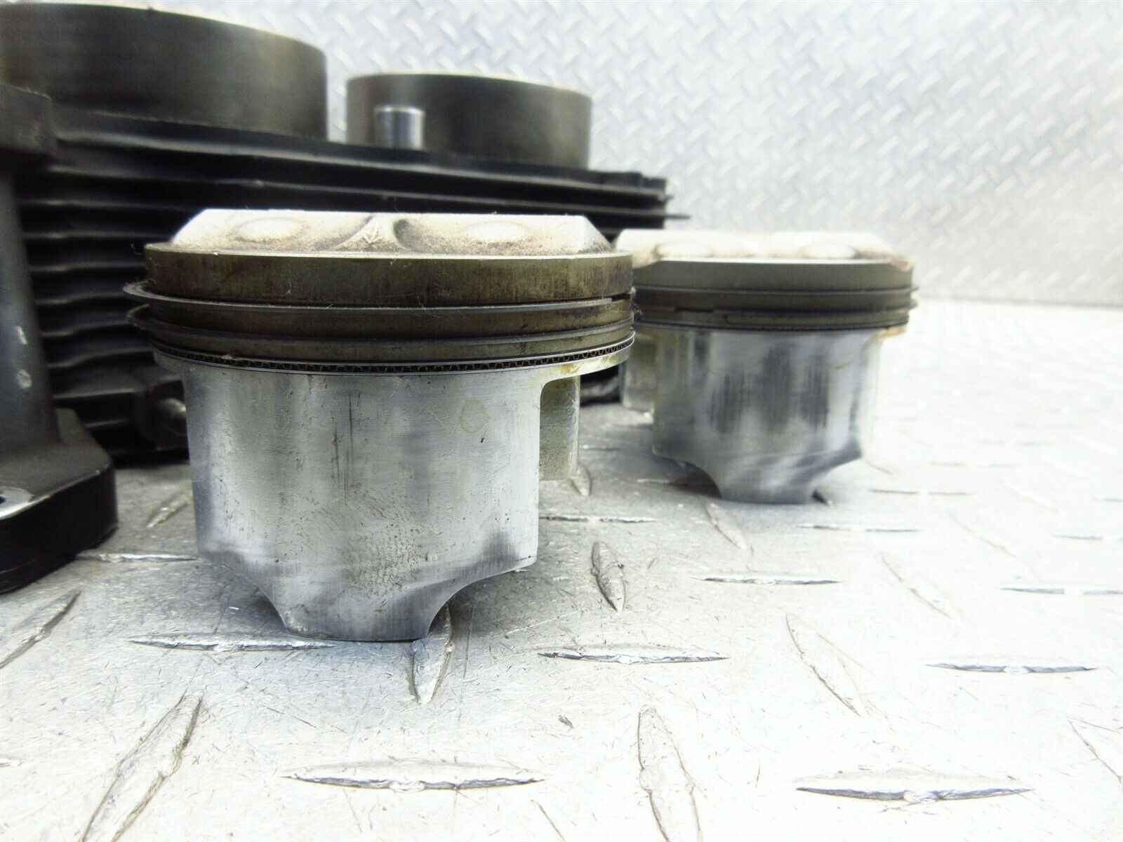 1992 88-97 Suzuki Katana 750 GSX750F Cylinder Barrel Piston Engine Motor OEM - Fresh Stock Dated February 2026