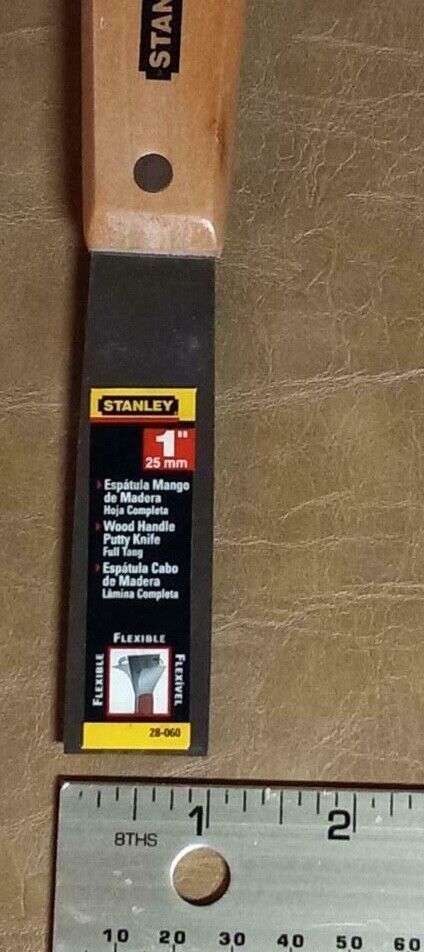 Lot of 2, STANLEY Wood Handle Putty Knife 1
