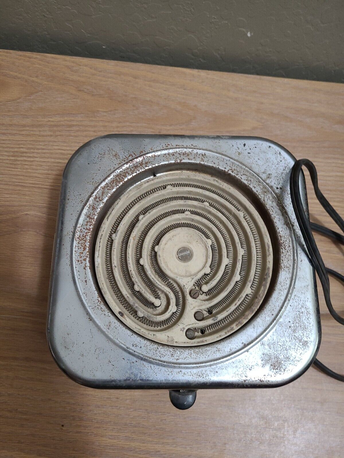 Vintage Capitol Model 275 Single Burner Electric Hot Plate  Made In USA  Tested - Fresh Stock Dated February 2026