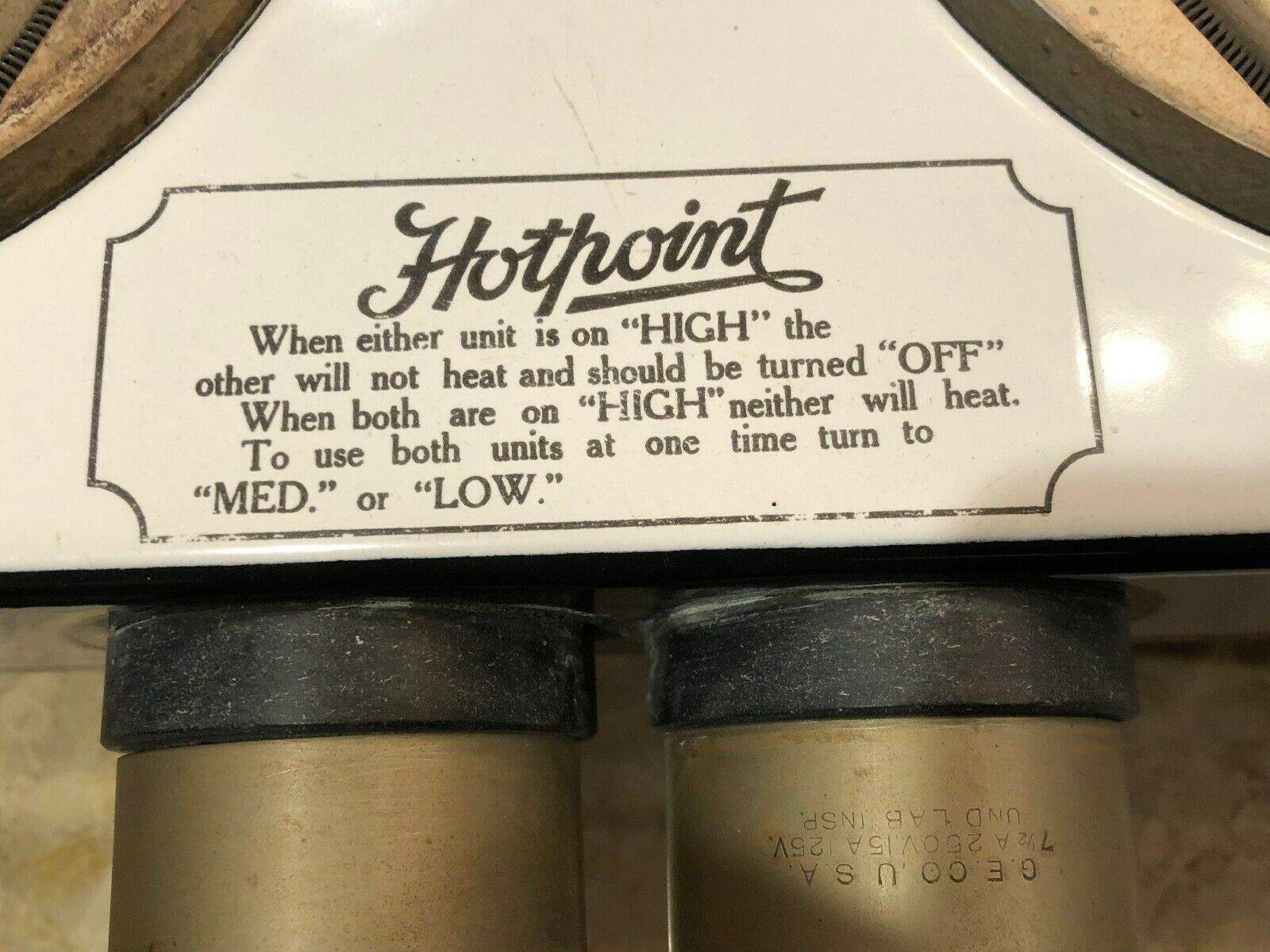 Rare Antique 1930's Hotpoint Enamel 2 Burner Stove - Fresh Stock Dated December 2025