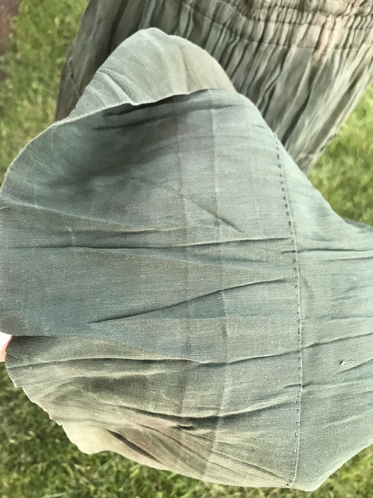 Antique Victorian Women Green Rayon Skirt Shirred Pockets W26