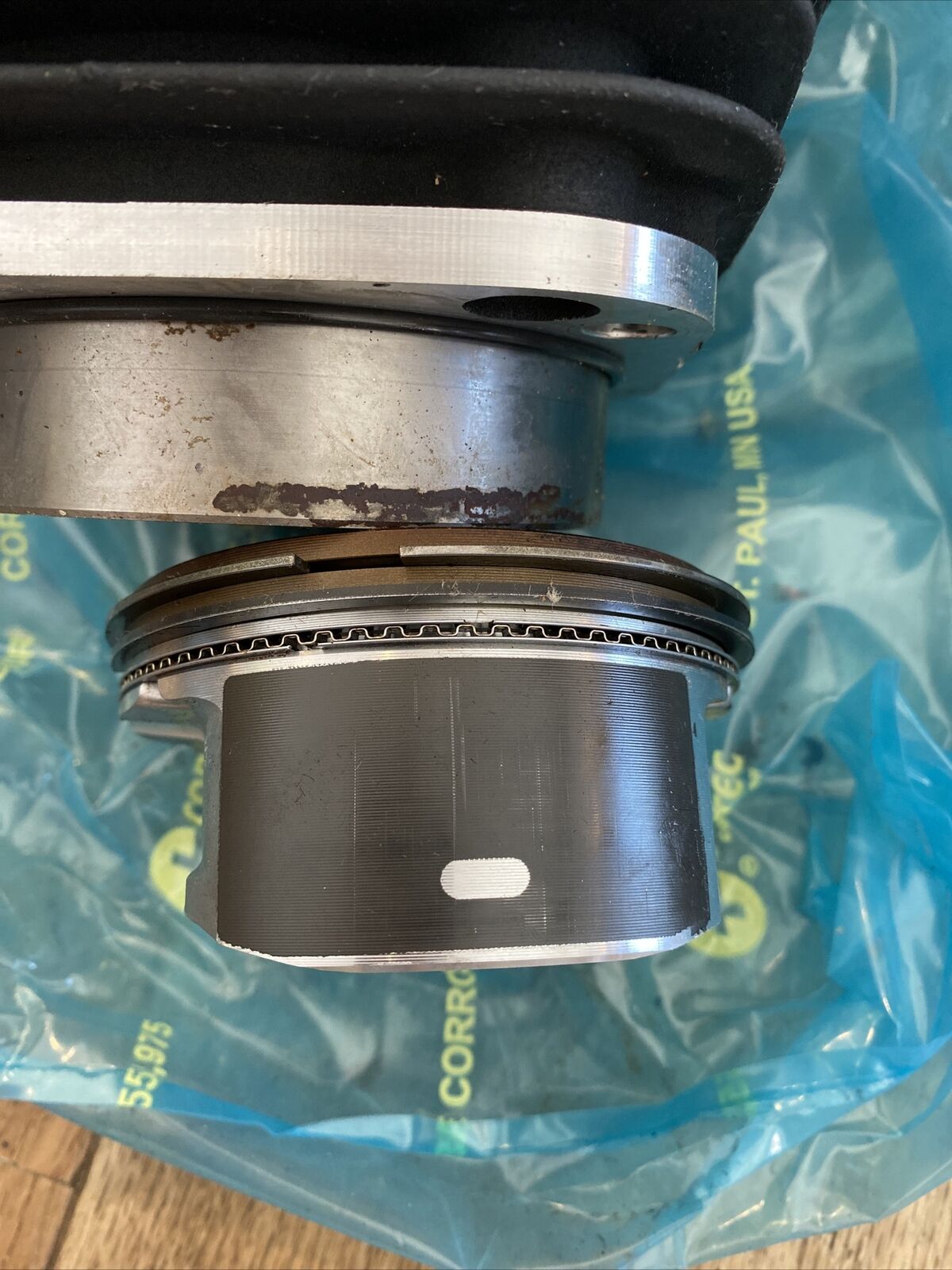 Harley Davidson  Cylinders / Jugs 16593-99 / 1659-99 W/ PISTONS - Fresh Stock Dated February 2026