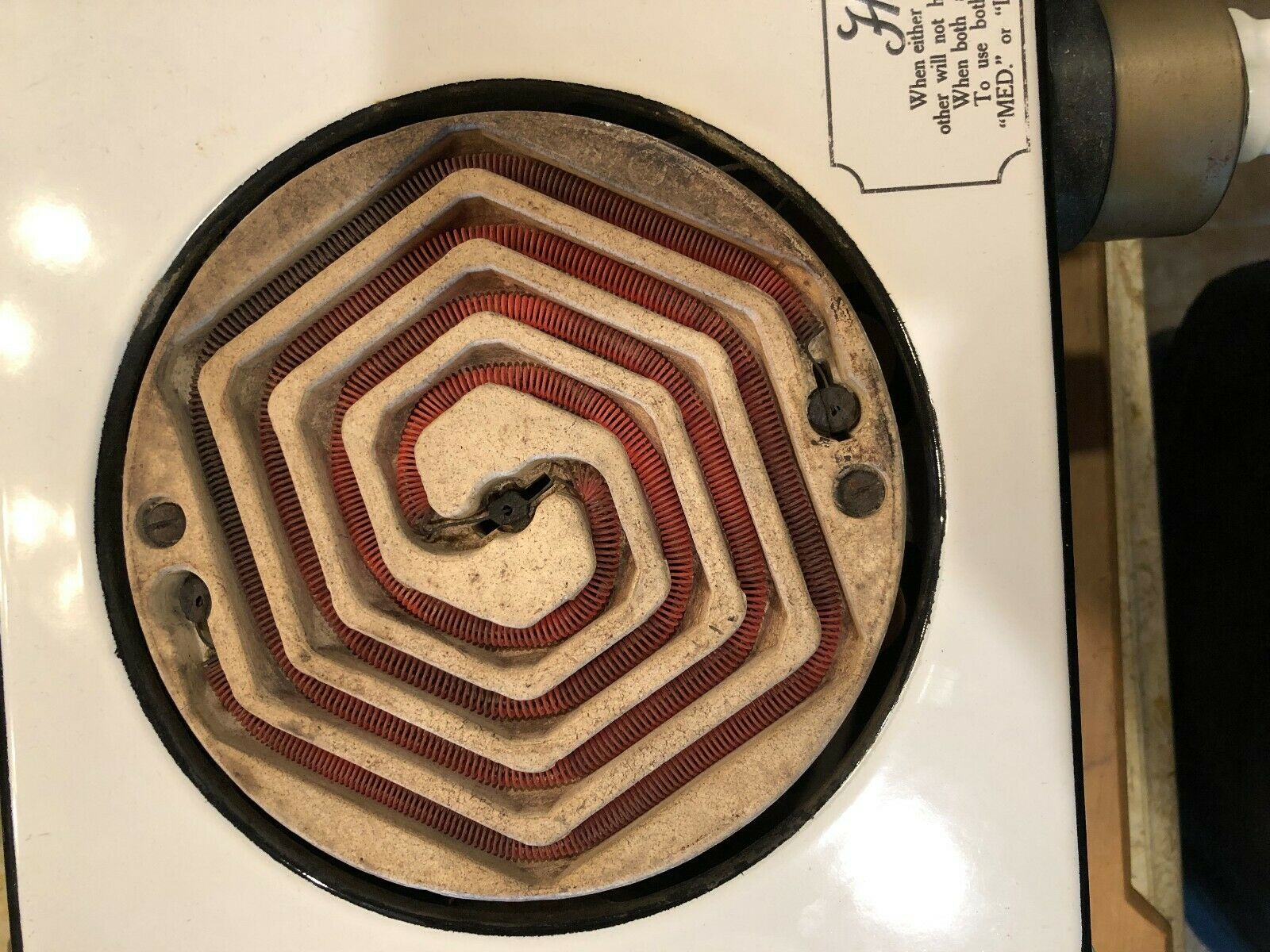 Rare Antique 1930's Hotpoint Enamel 2 Burner Stove - Fresh Stock Dated December 2025