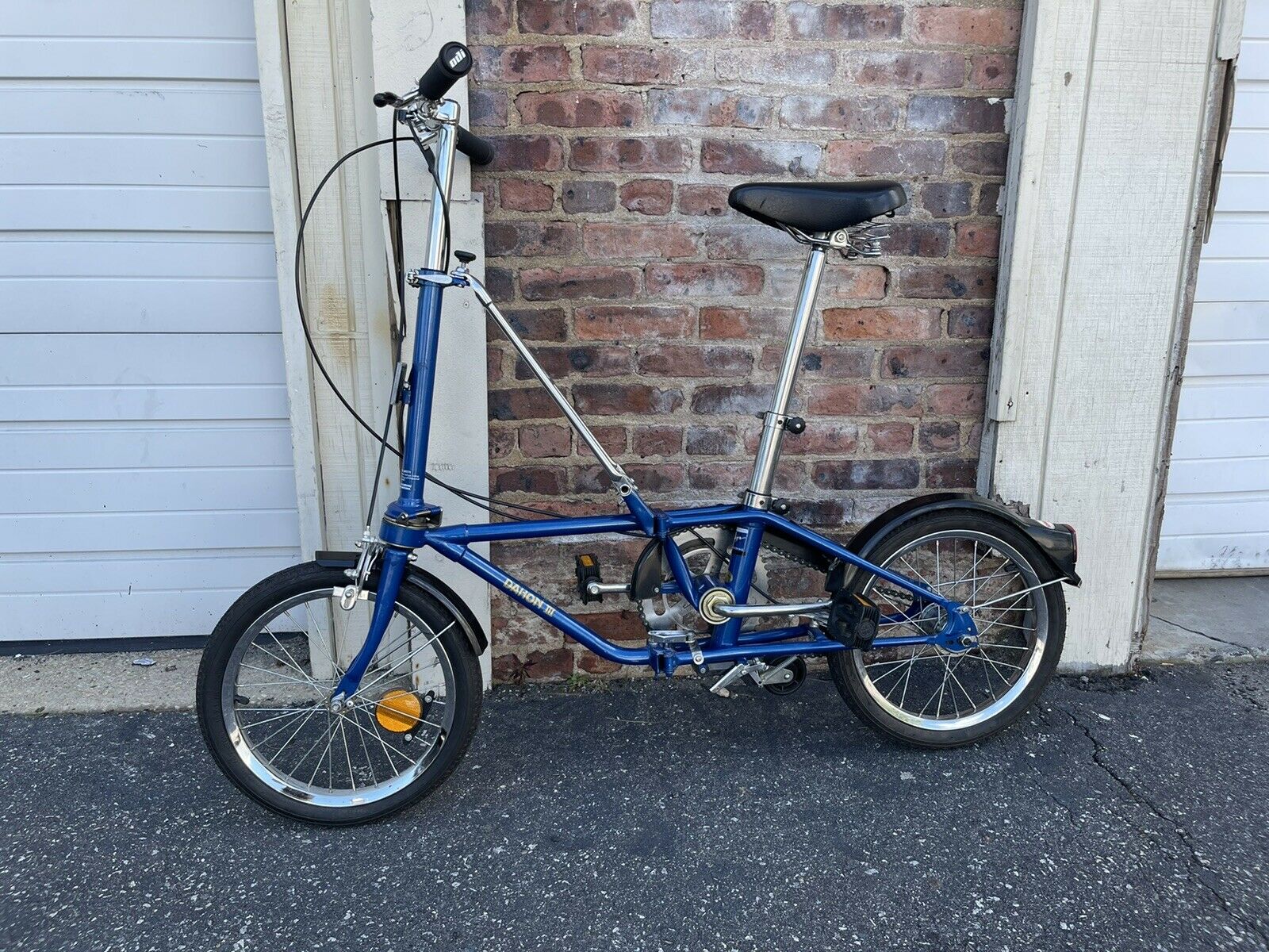 Dahon III 3 Speed Folding Bicycle - Fresh Stock Dated February 2026