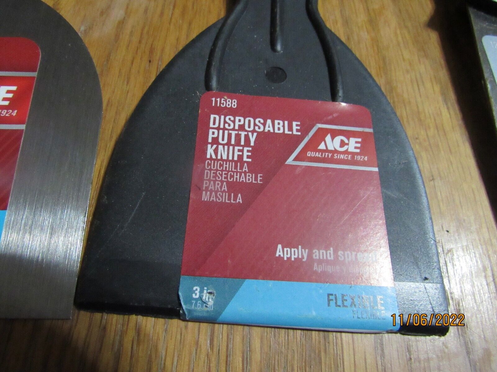 3 Piece Lot Joint Knife, Disposable Putty Knife, Stiff Putty Knife All 3 New - Fresh Stock Dated February 2026