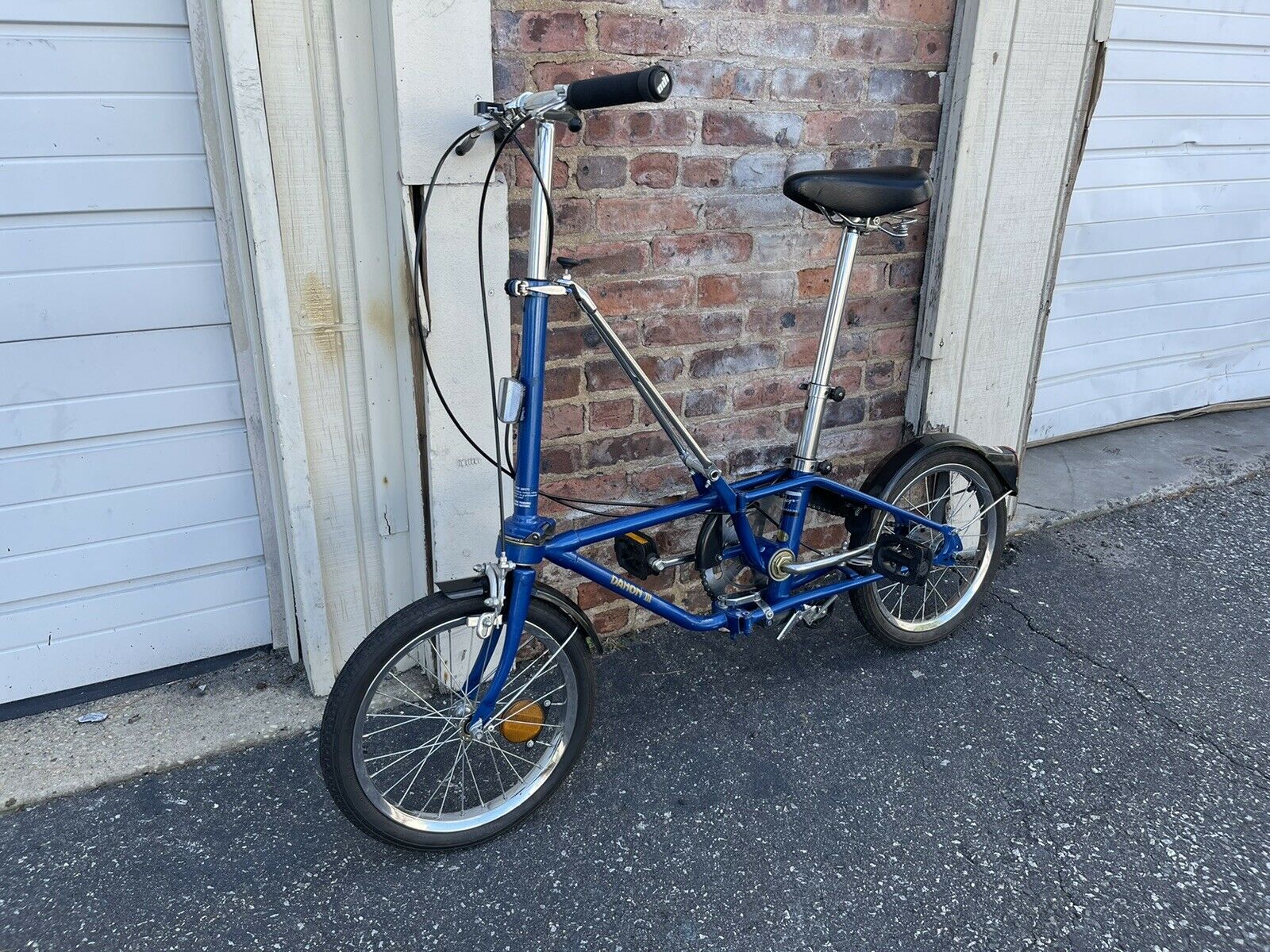 Dahon III 3 Speed Folding Bicycle - Fresh Stock Dated February 2026