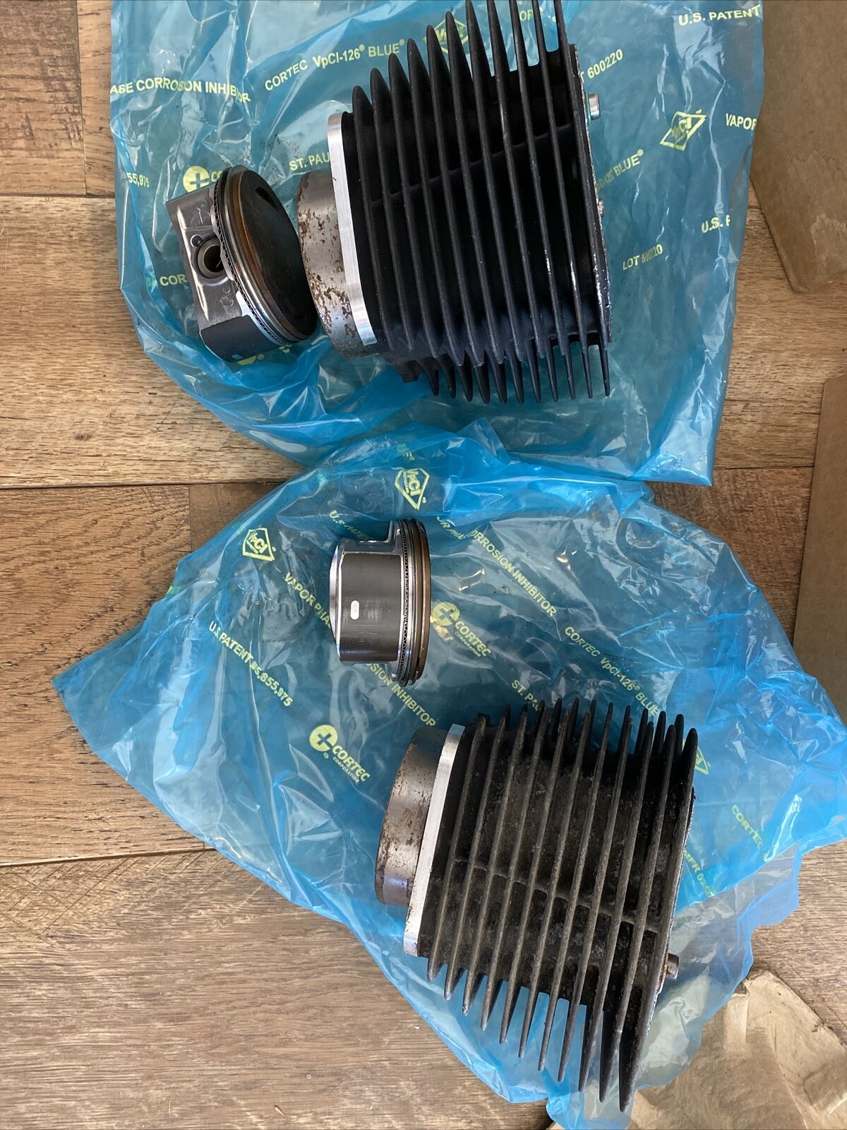 Harley Davidson  Cylinders / Jugs 16593-99 / 1659-99 W/ PISTONS - Fresh Stock Dated February 2026